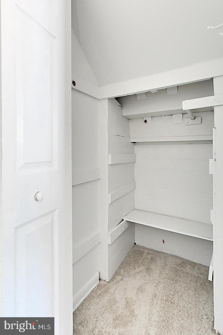 FAIRFAX VILLA - Residential Lease