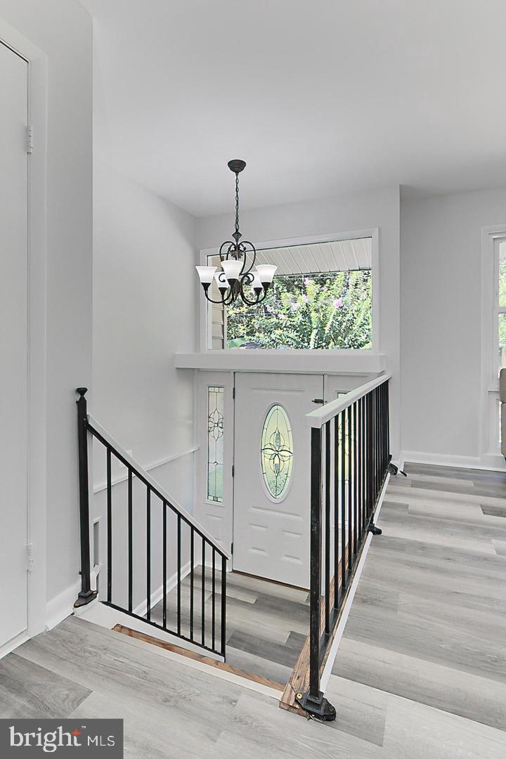 FAIRFAX VILLA - Residential Lease