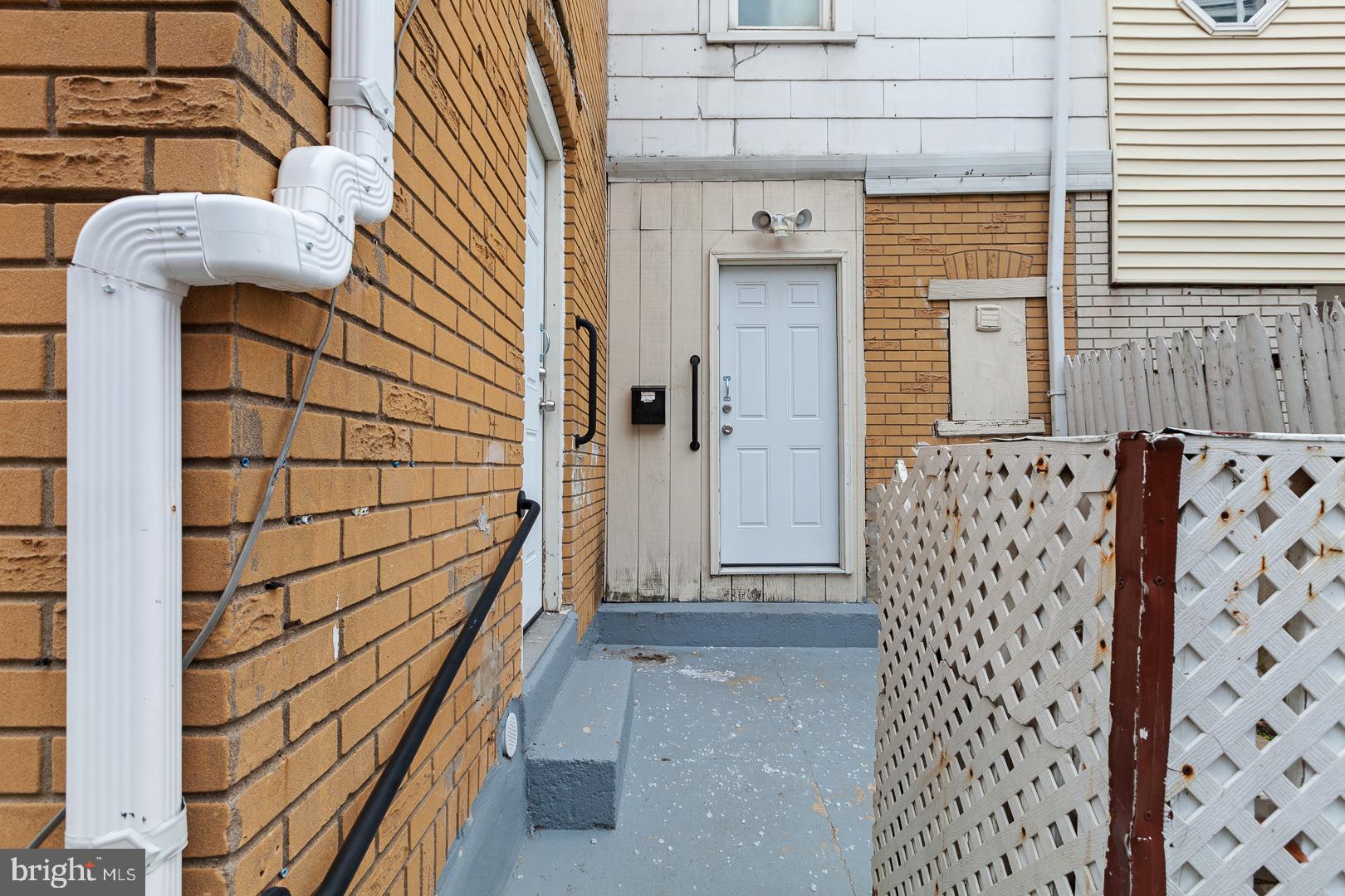 ALLENTOWN CITY - Residential