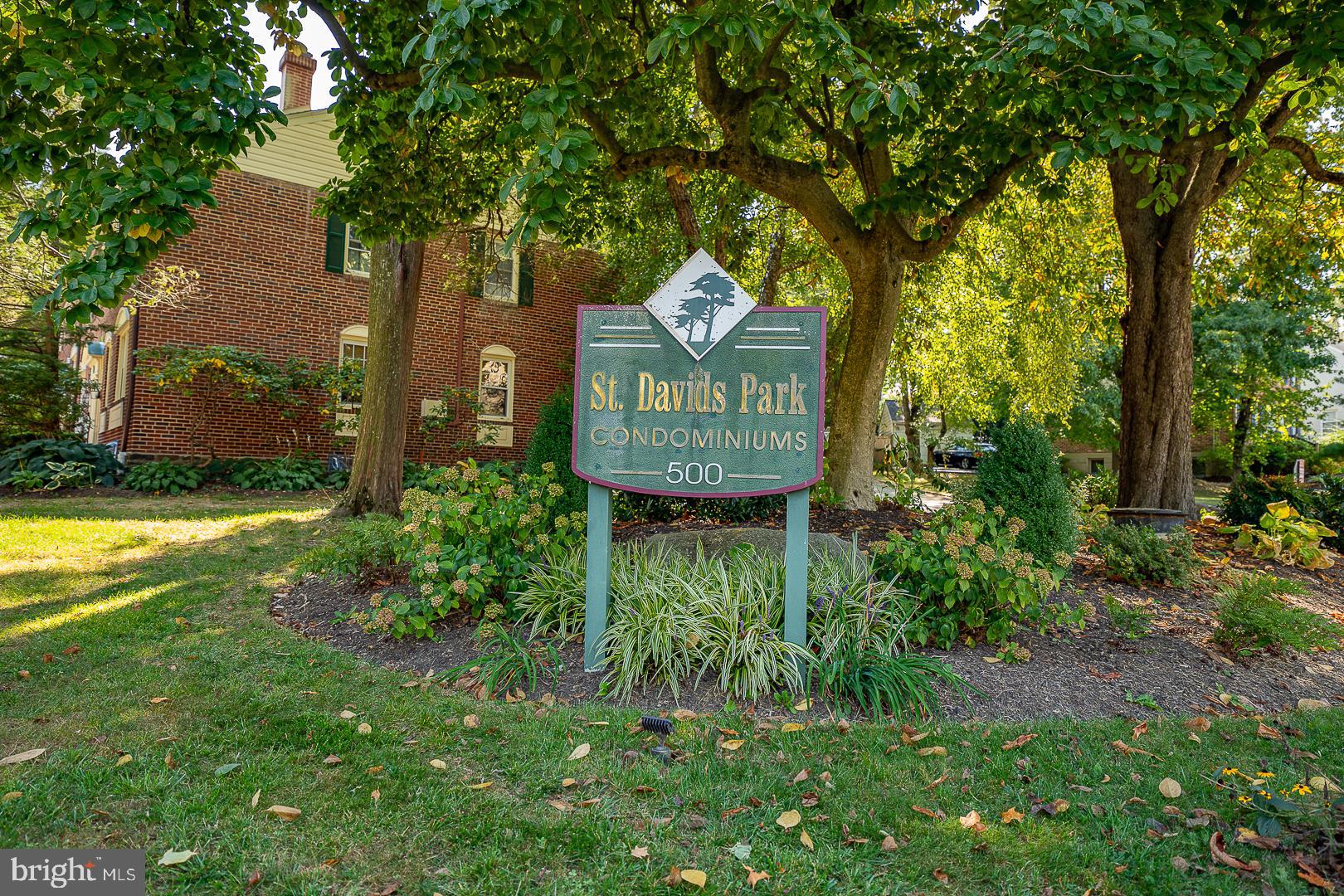 SAINT DAVIDS PARK - Residential