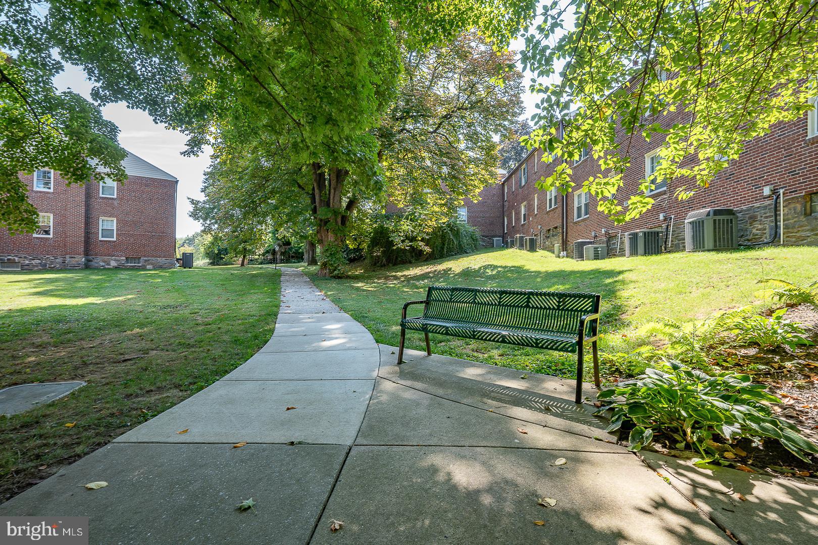 SAINT DAVIDS PARK - Residential