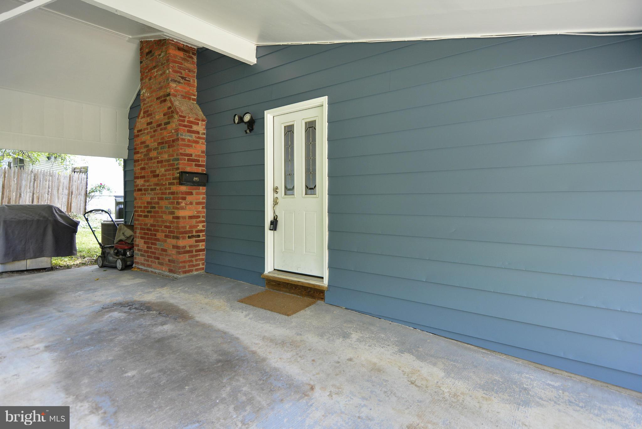 HUNGERFORD - Residential