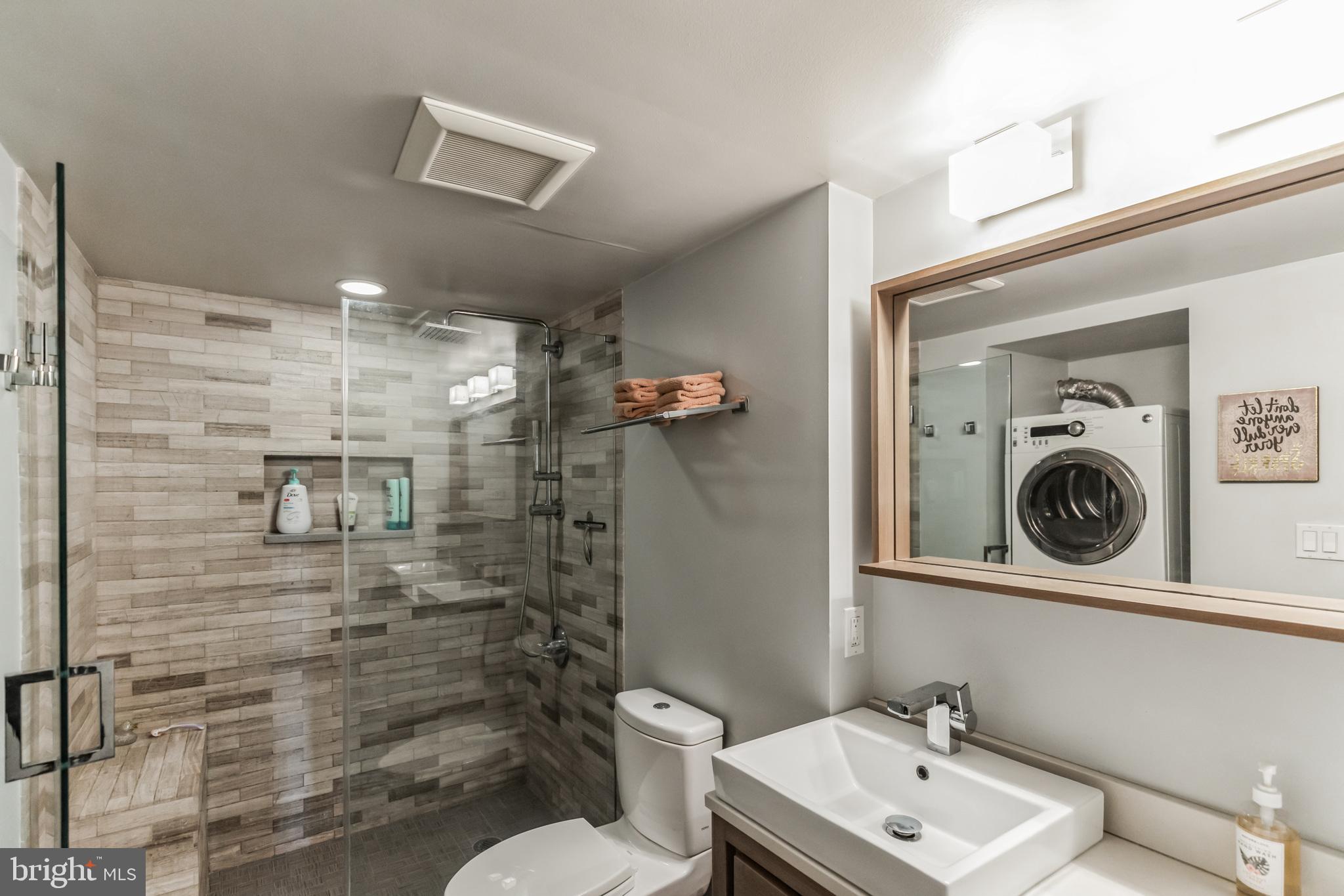 CENTER CITY - Residential