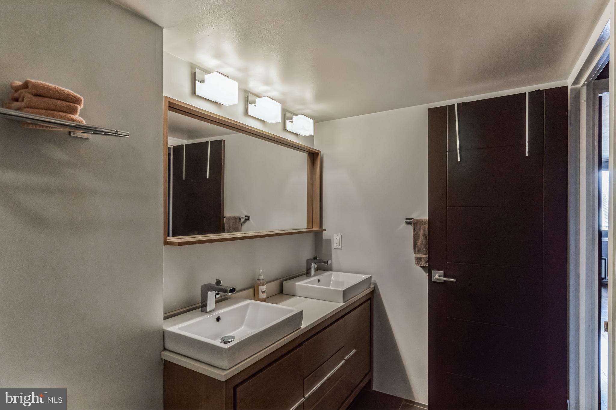 CENTER CITY - Residential