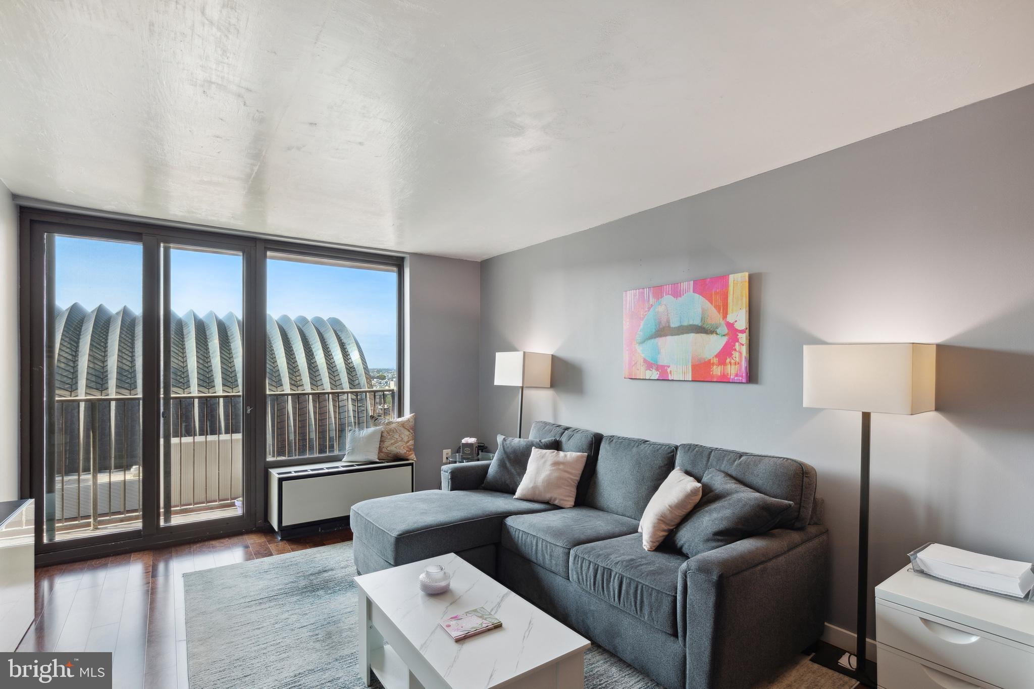 CENTER CITY - Residential