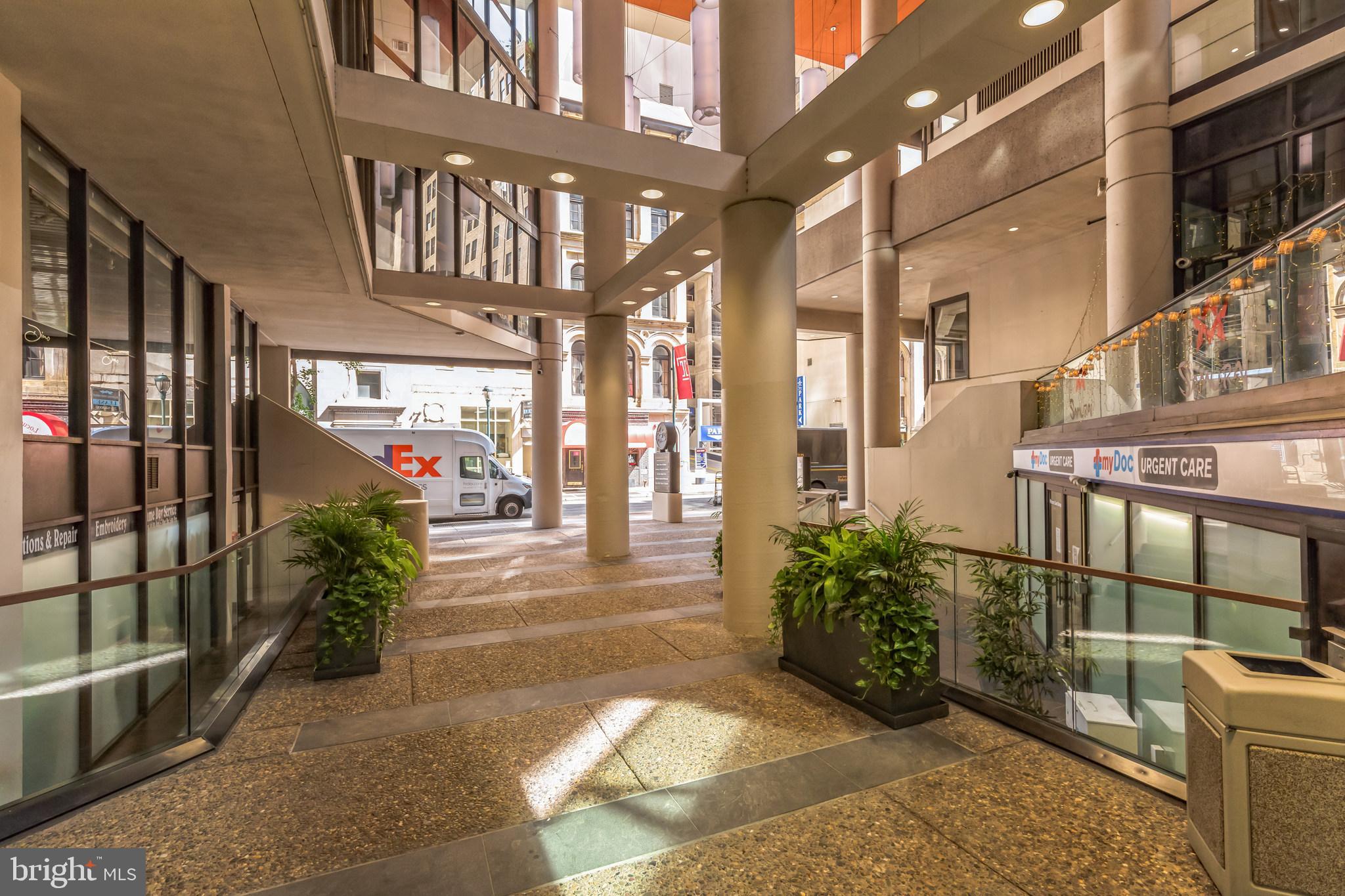CENTER CITY - Residential