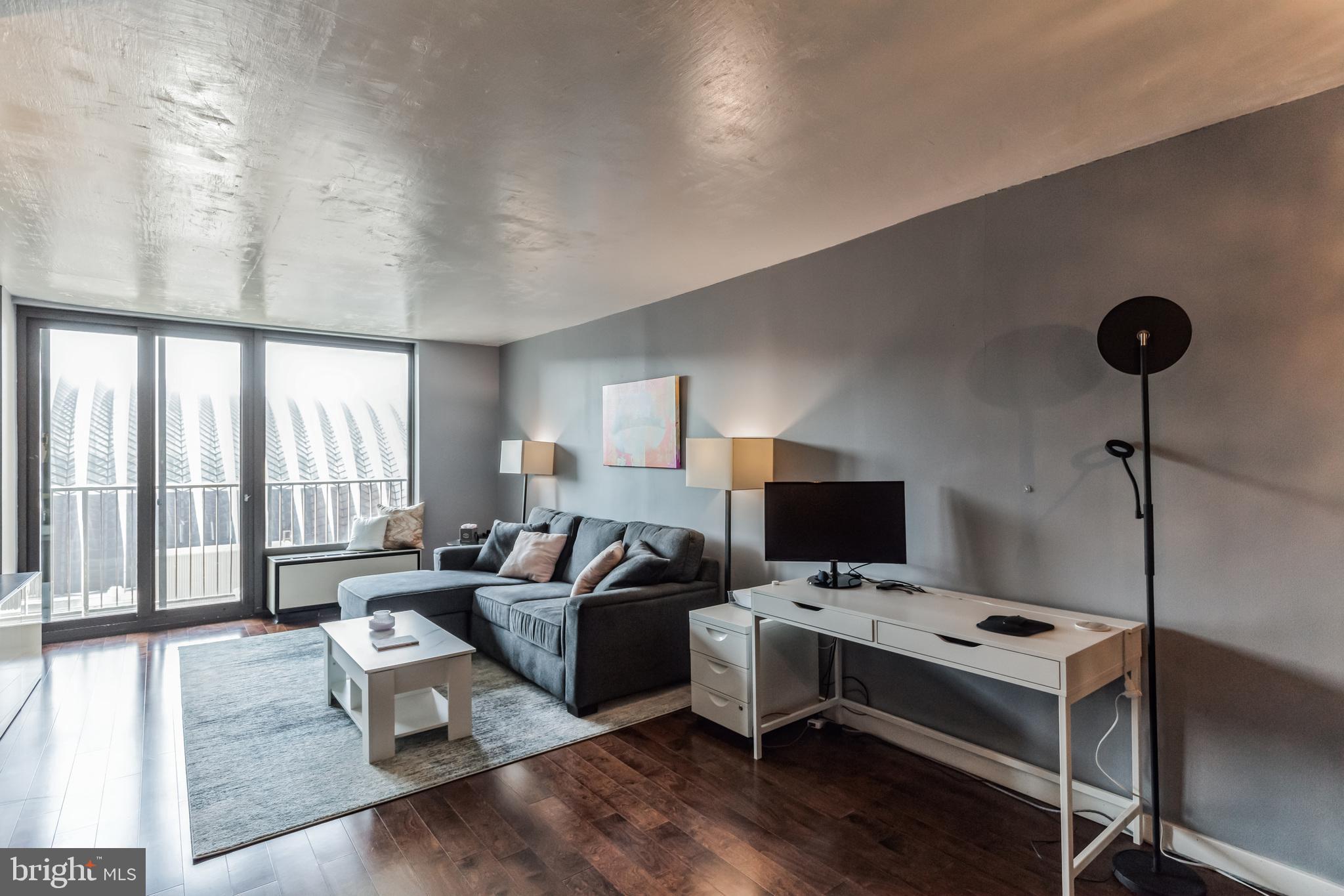 CENTER CITY - Residential