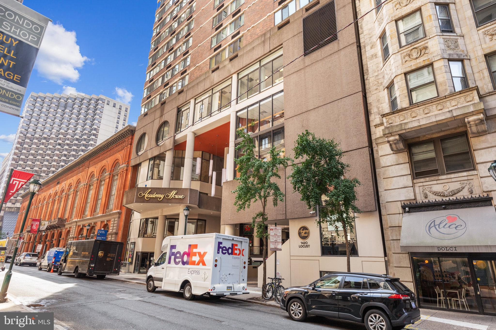 CENTER CITY - Residential