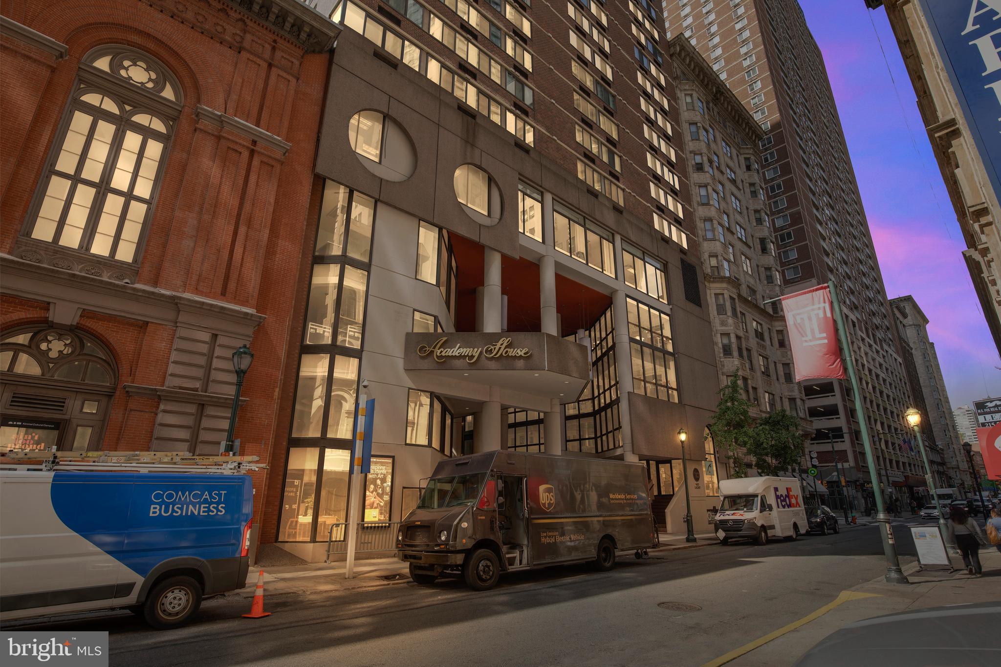 CENTER CITY - Residential