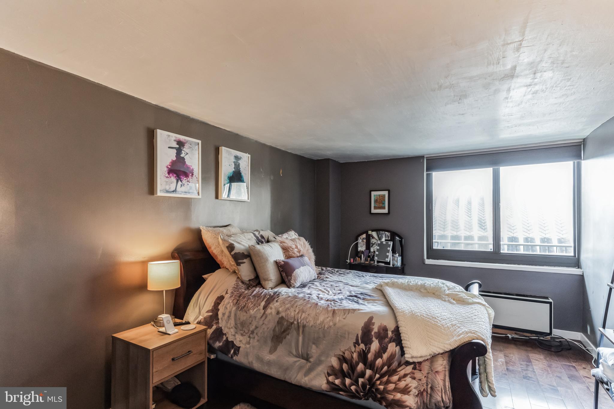 CENTER CITY - Residential