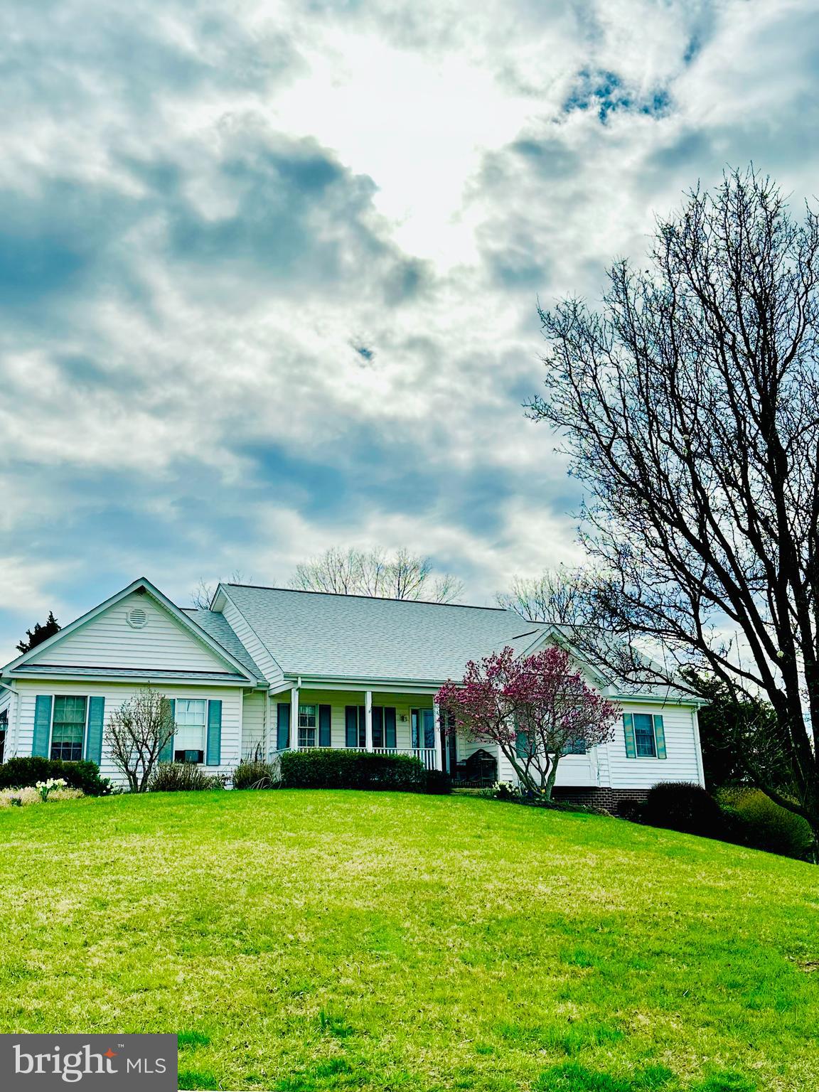 MENLOUGH - Residential