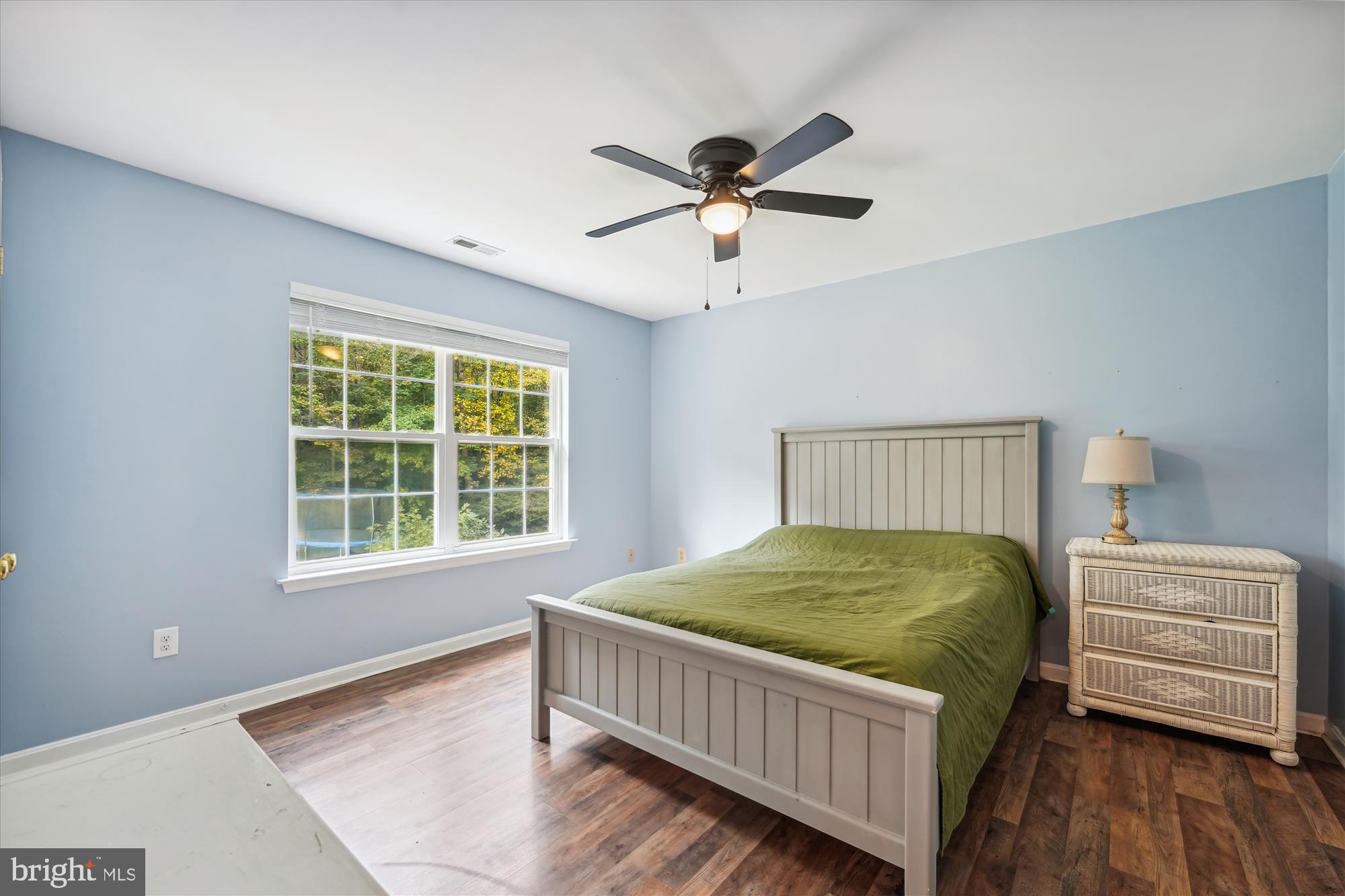 ISLAND CREEK WOODS - Residential