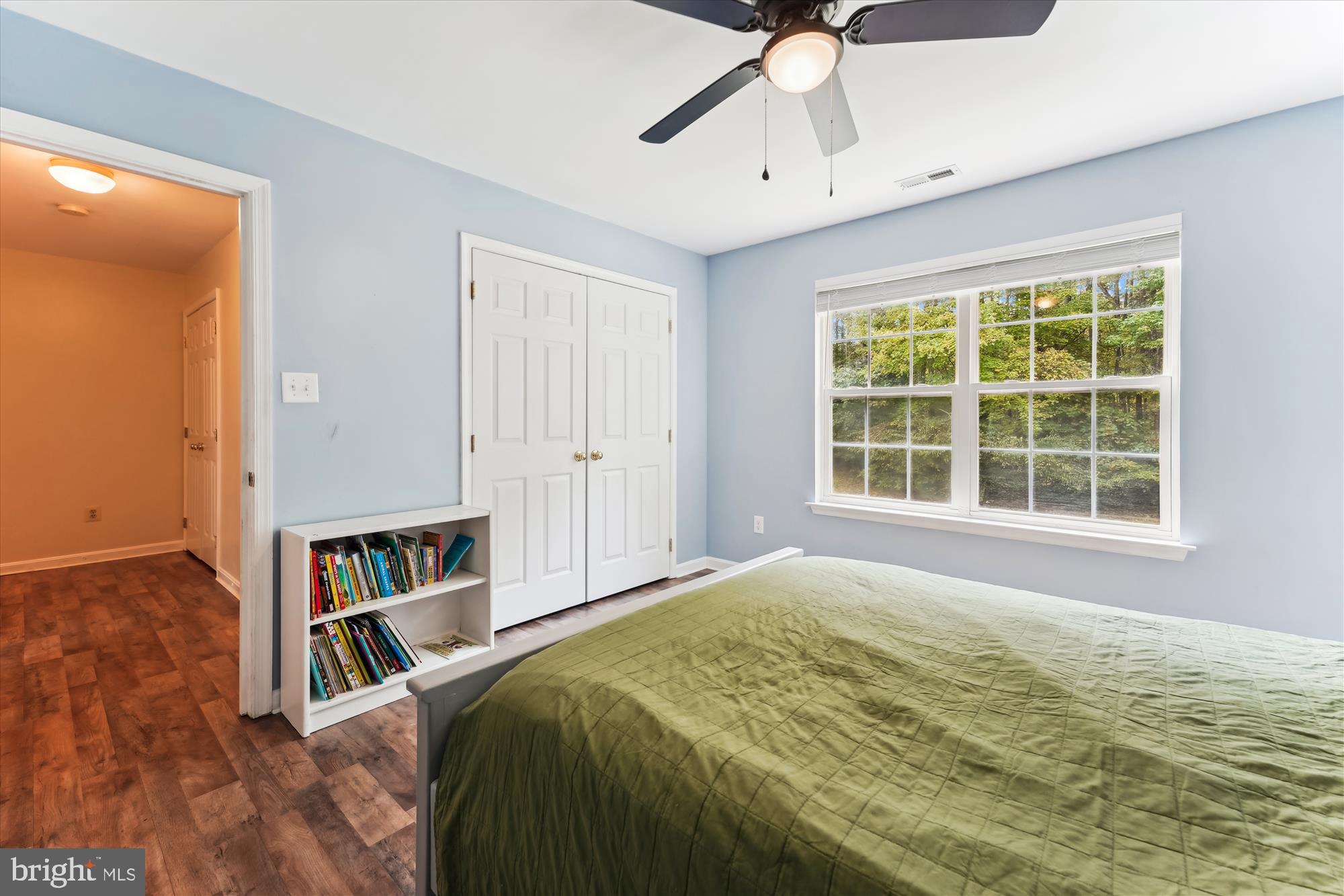 ISLAND CREEK WOODS - Residential