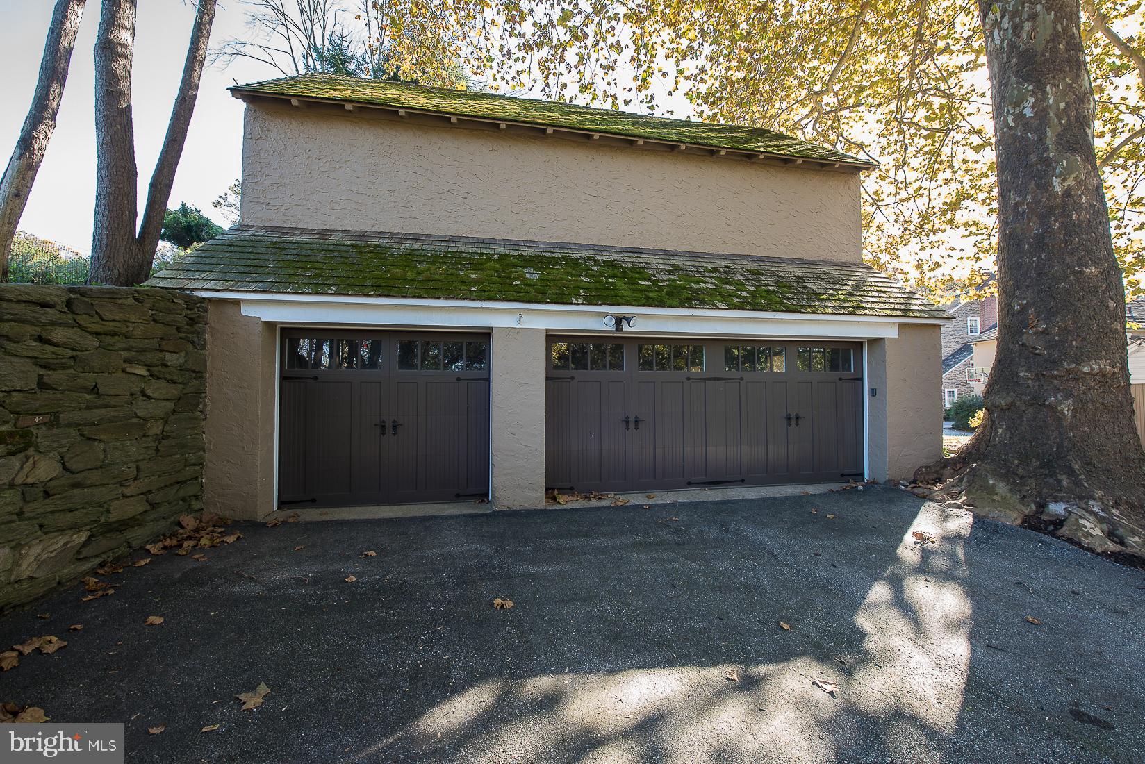 GLADWYNE - Residential