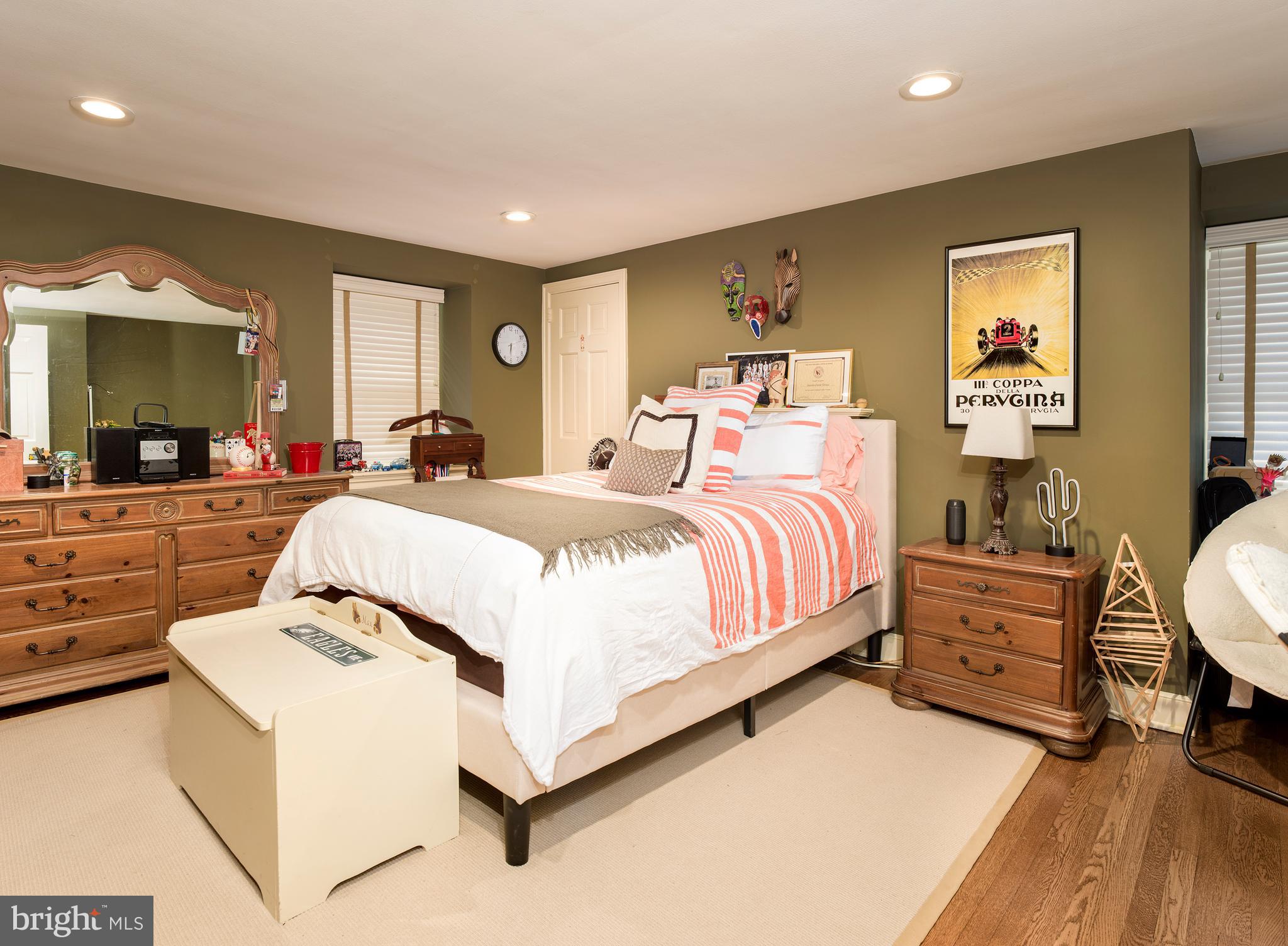 GLADWYNE - Residential