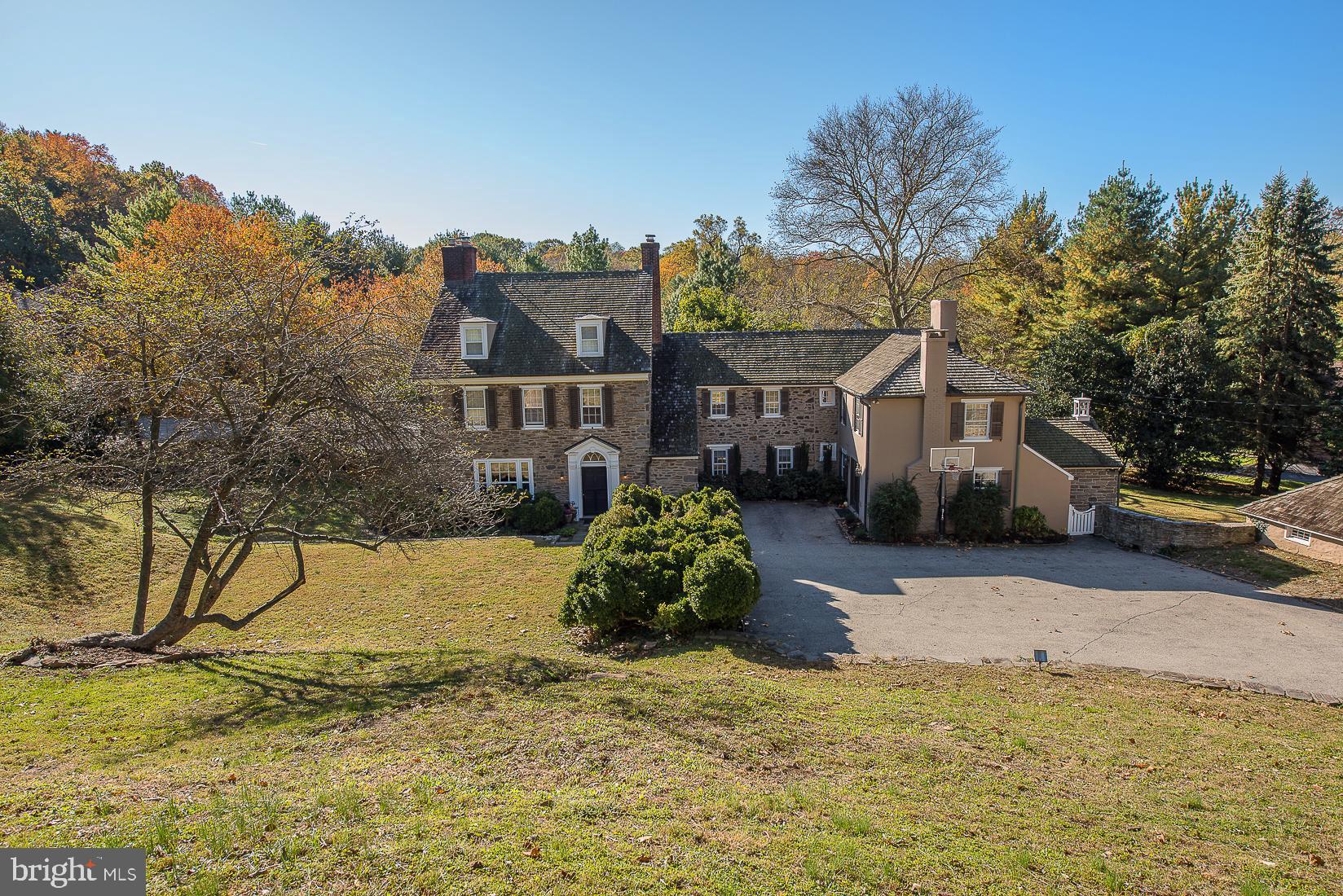 GLADWYNE - Residential