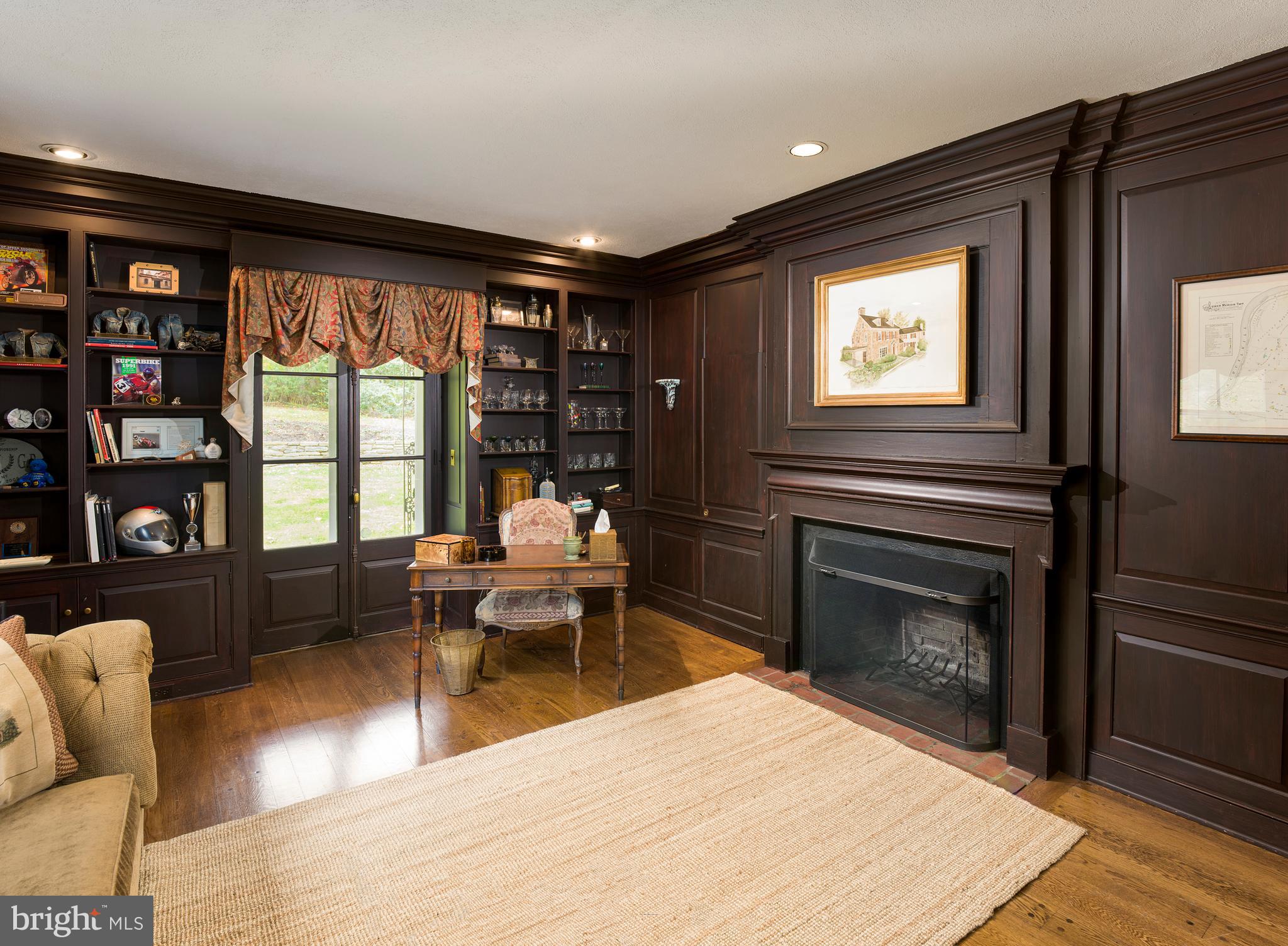 GLADWYNE - Residential