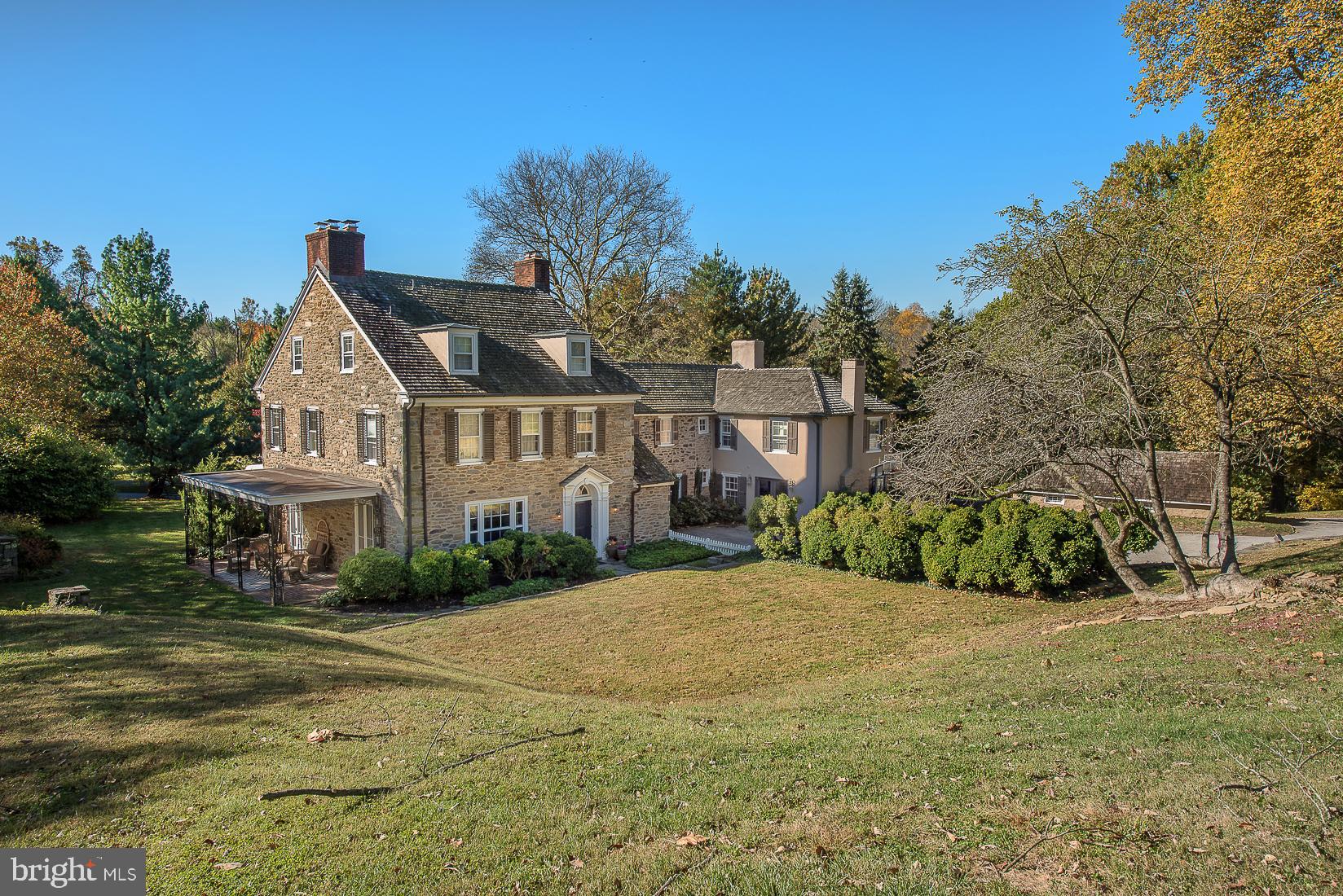 GLADWYNE - Residential