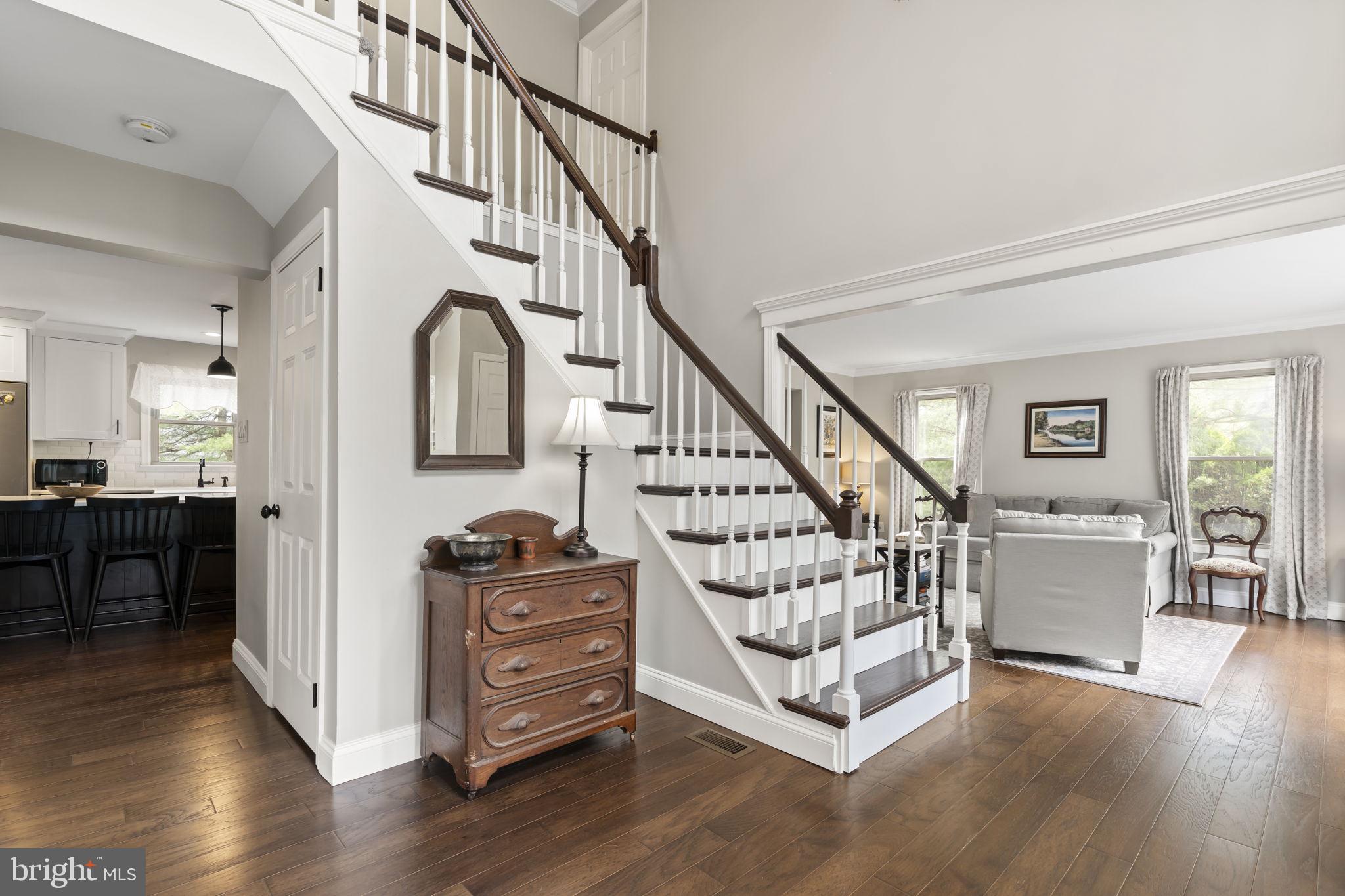 ESTATES OF COLLEGE - Residential