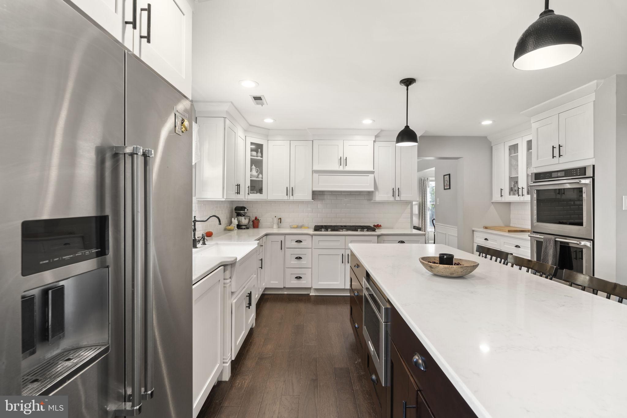 ESTATES OF COLLEGE - Residential