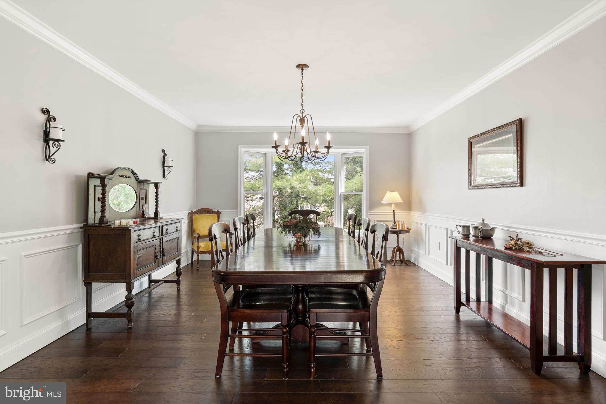 ESTATES OF COLLEGE - Residential