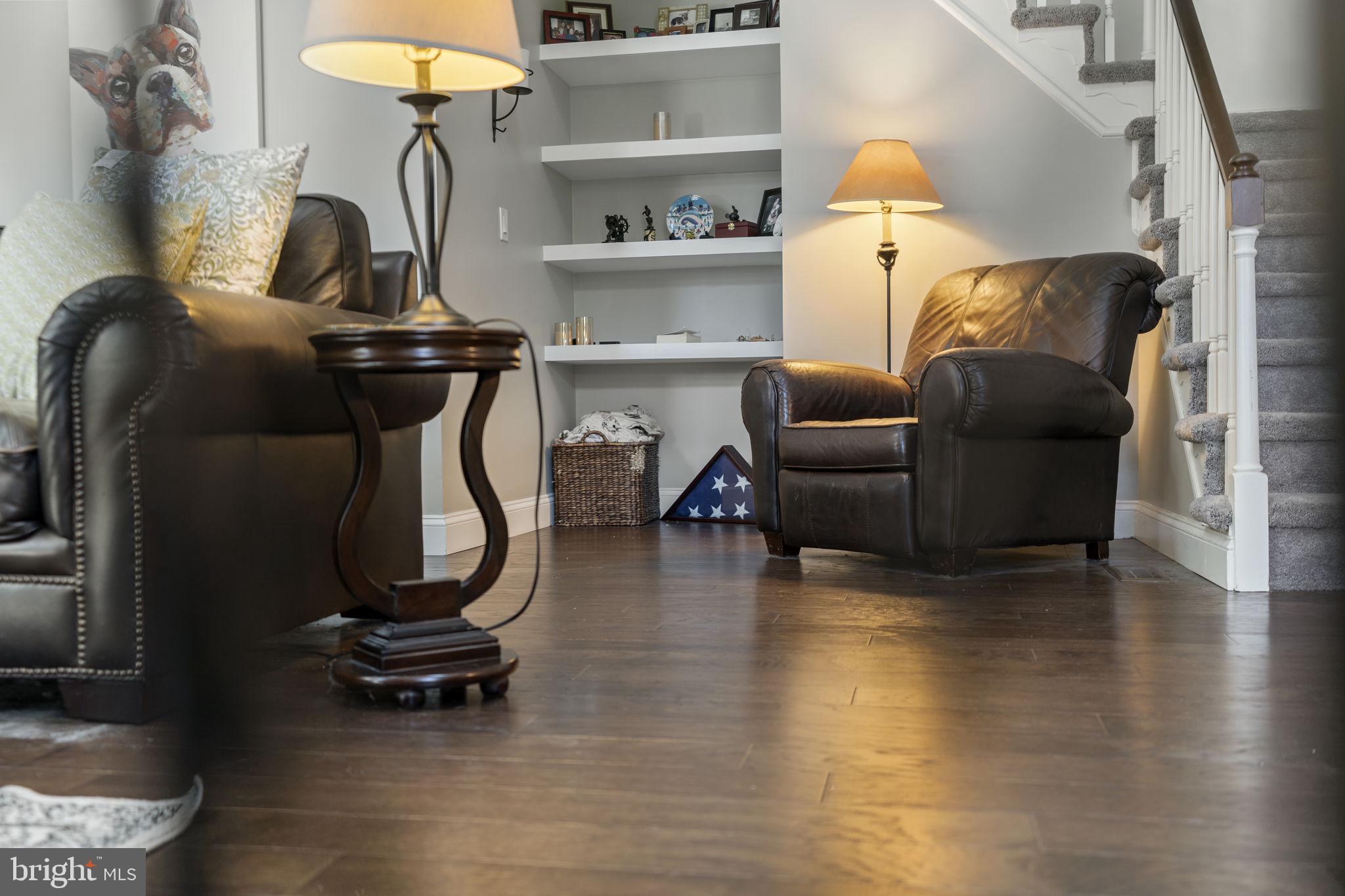 ESTATES OF COLLEGE - Residential