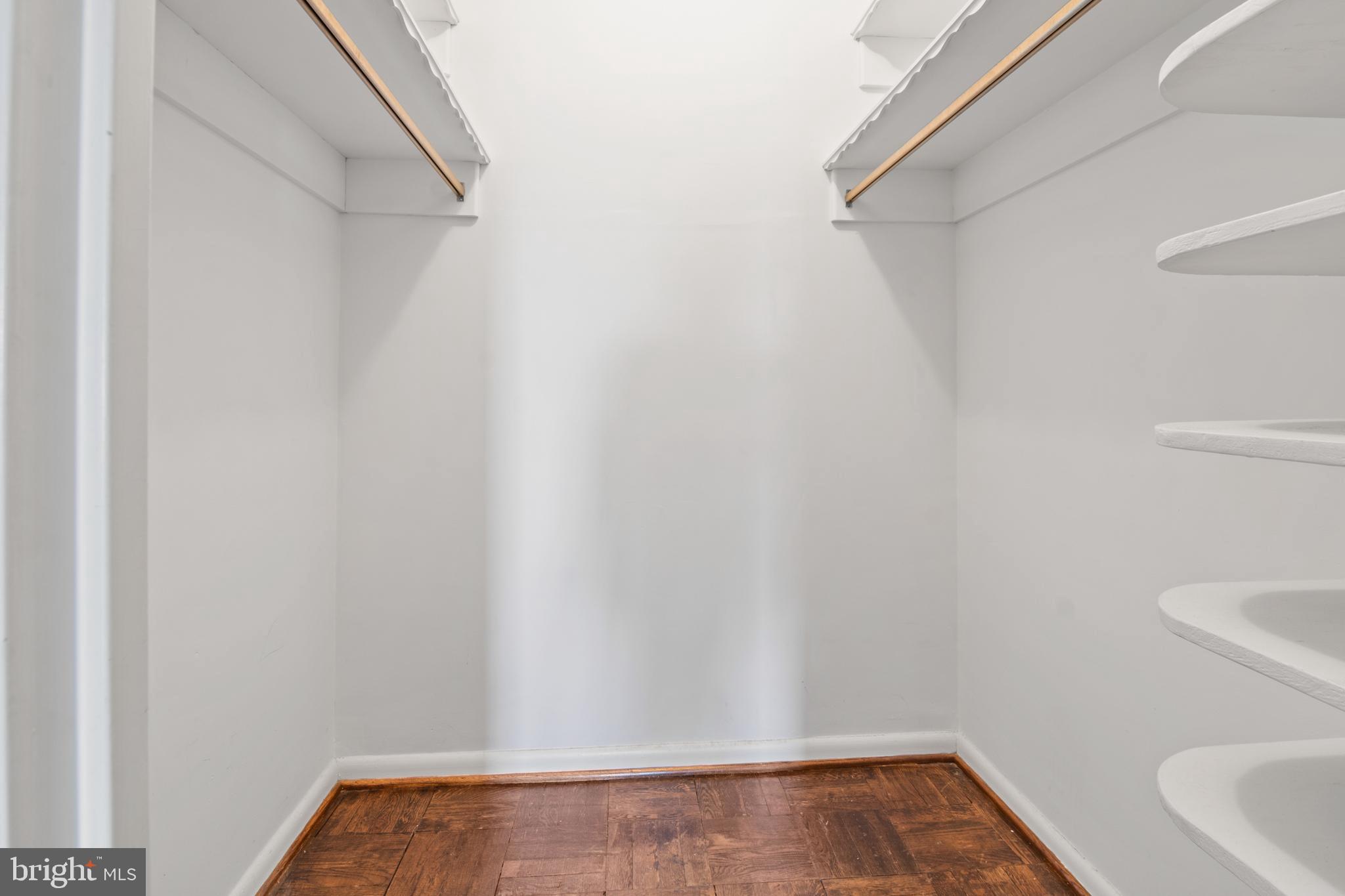 PIKESVILLE - Residential