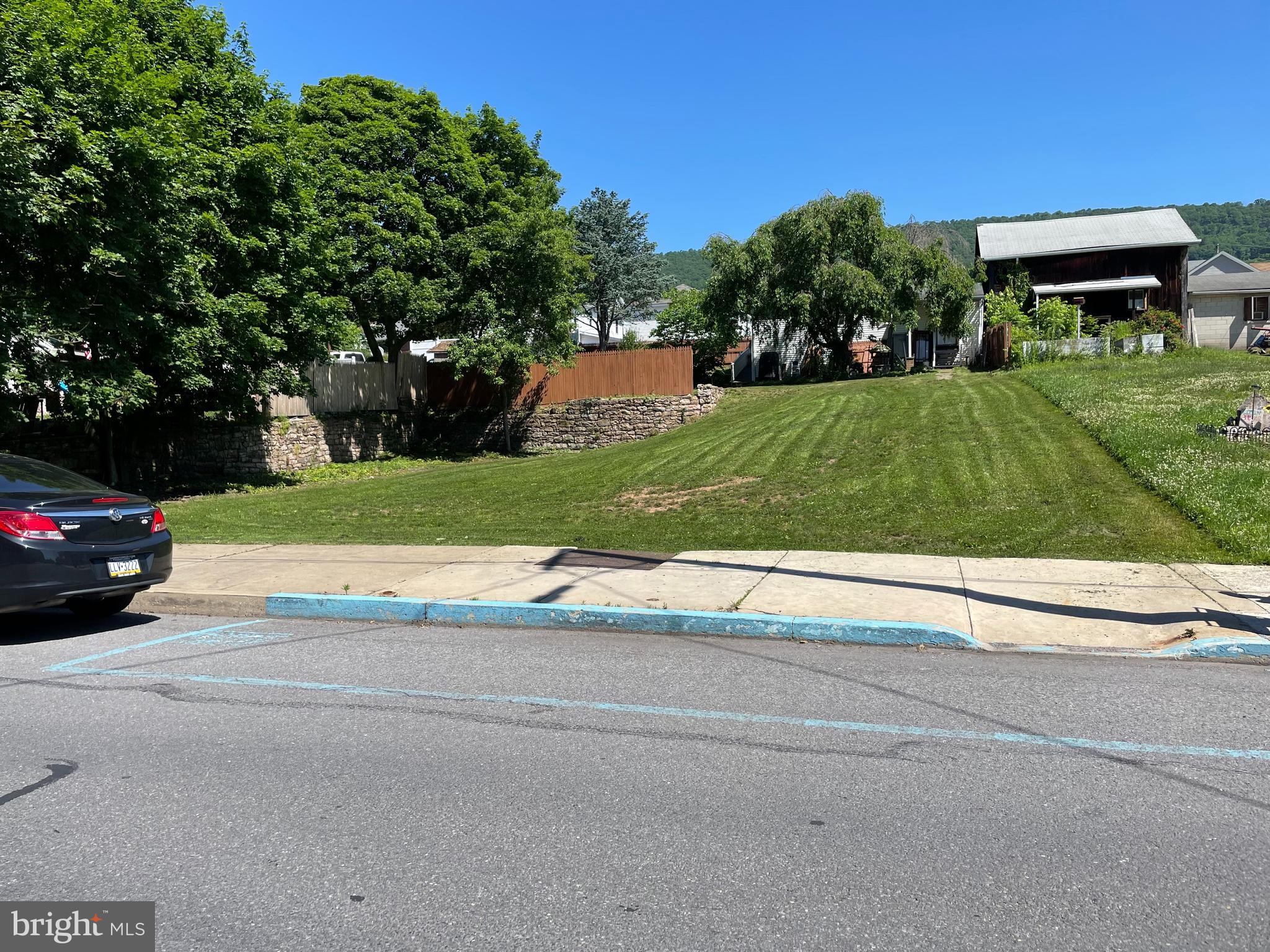 127 and 129 E MARKET STREET