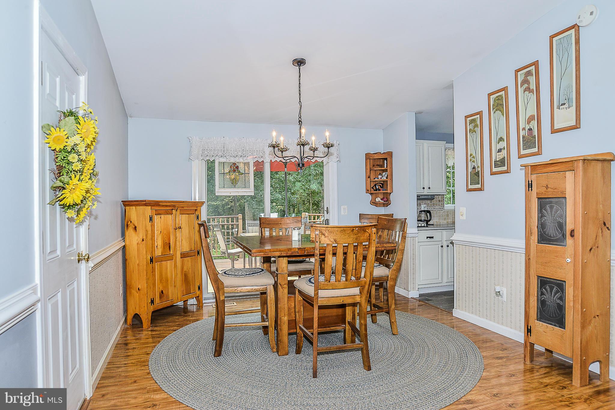 SENECA CHASE - Residential