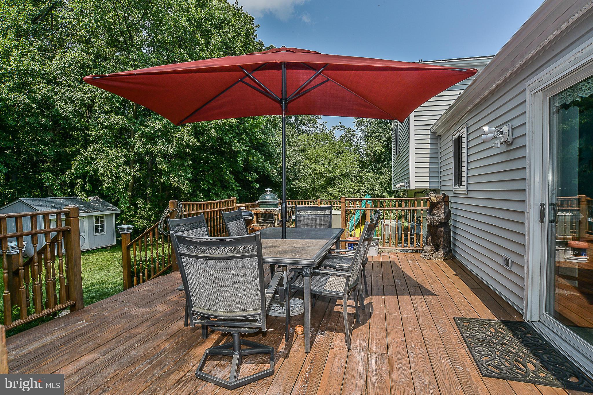 SENECA CHASE - Residential