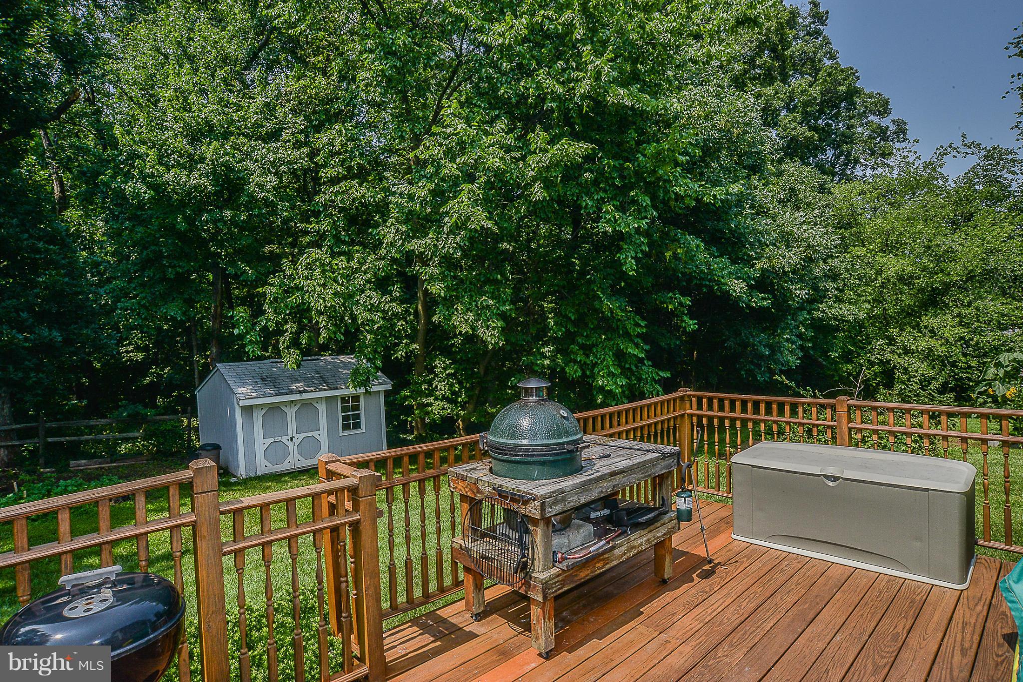 SENECA CHASE - Residential
