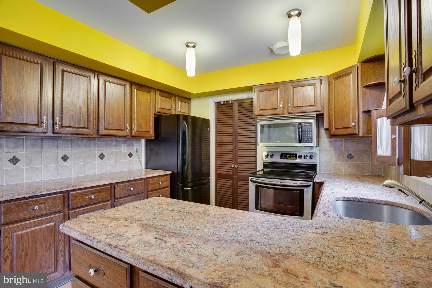 BUCKINGHAM AT BELAIR - Residential