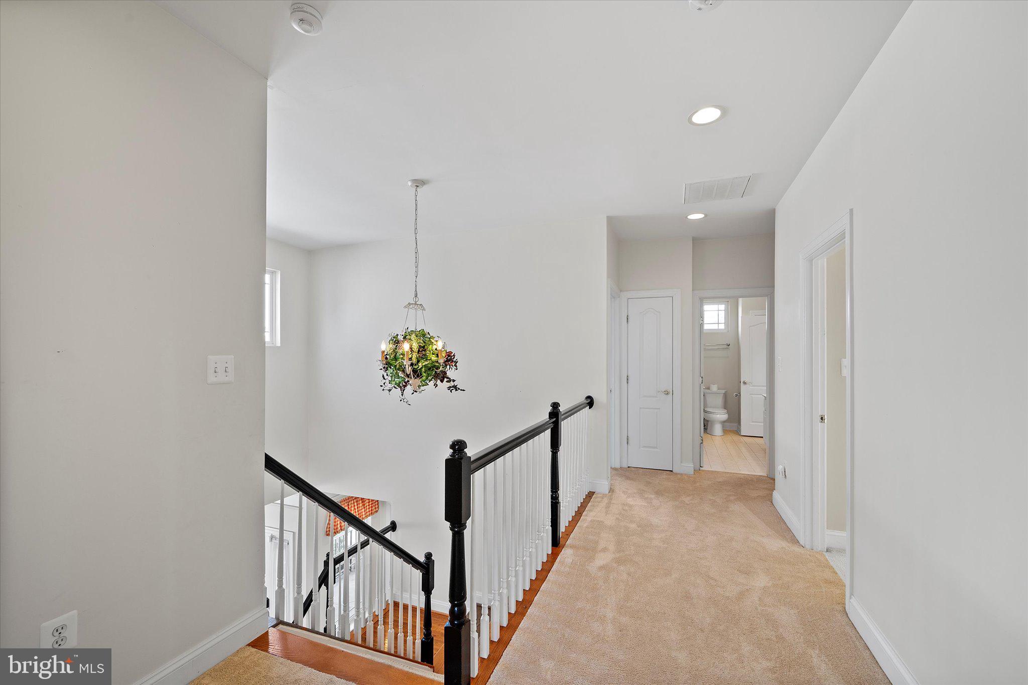 HAMLET AT LEESBURG - Residential