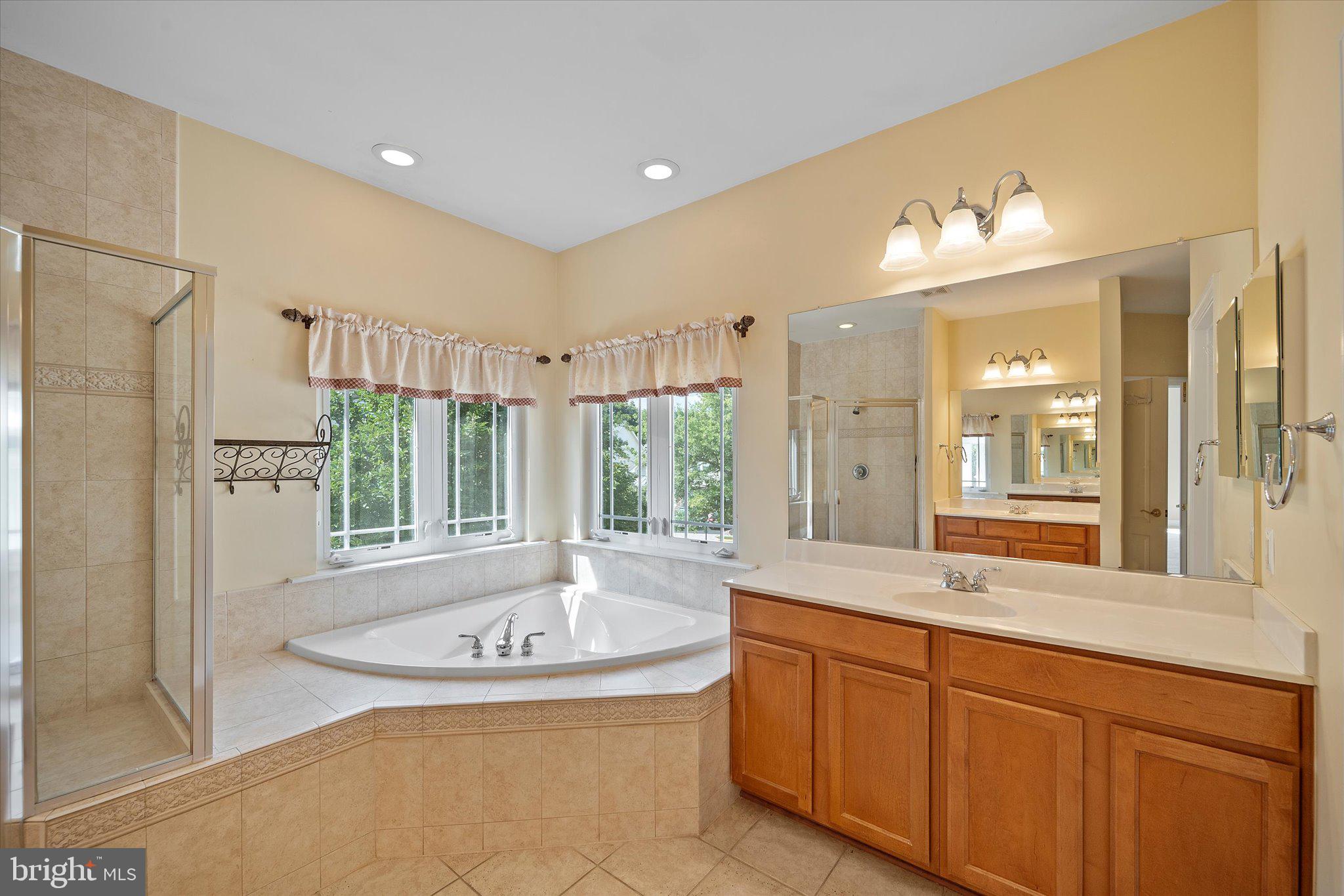 HAMLET AT LEESBURG - Residential