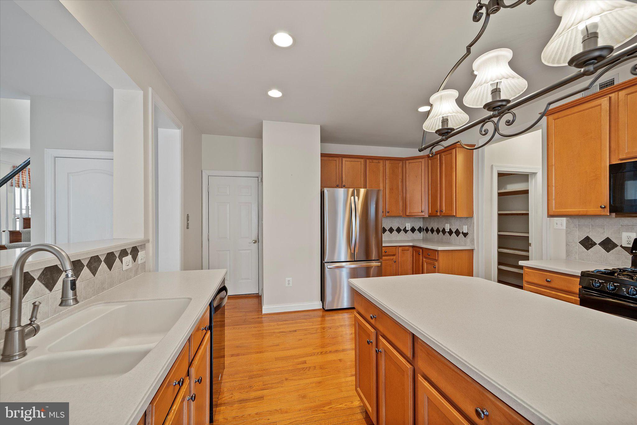 HAMLET AT LEESBURG - Residential