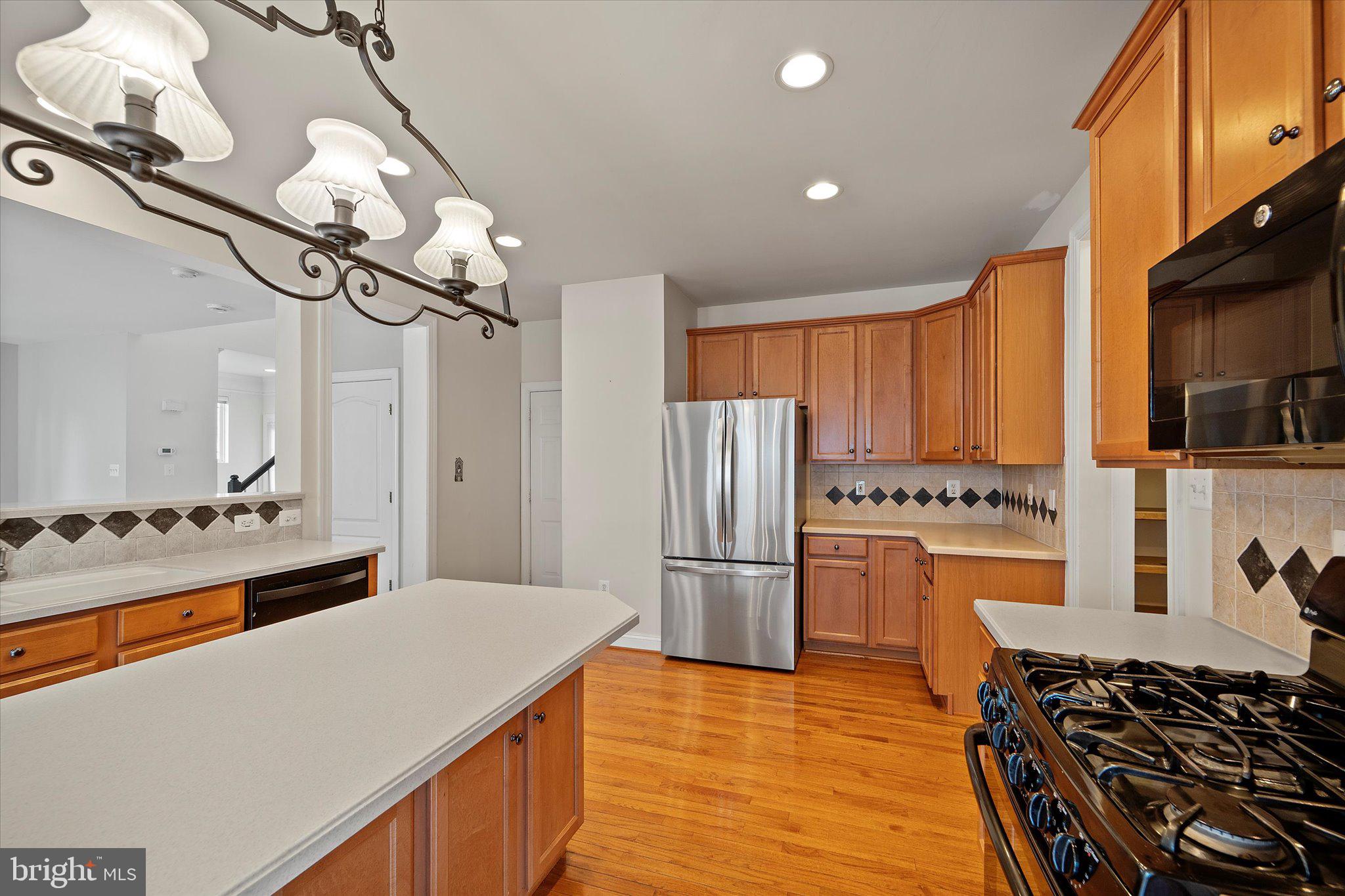 HAMLET AT LEESBURG - Residential