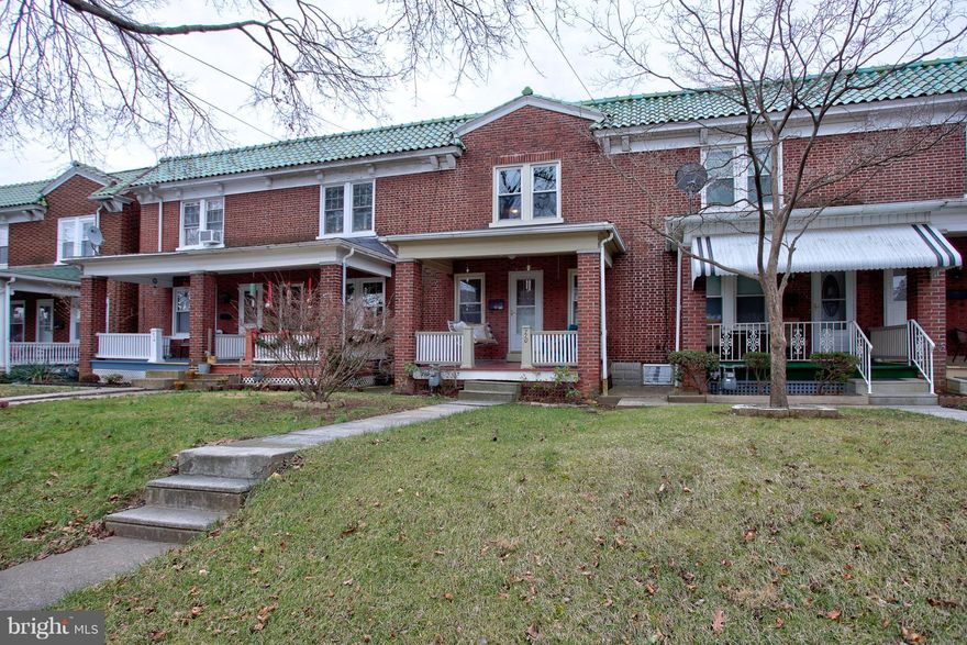 Situated on Lancaster's East Side, this home is walking distance to downtown and a moment away from route 30, shopping, grocery, outlet shopping and dining. Offering off street parking with a one car garage, a fenced in yard, generously sized bedrooms, and an open floor plan accented by hard wood floors. Offering an updated bathroom, ceiling fans throughout and fresh paint. Furnace installed in 2015, and a new roof in August of '18.