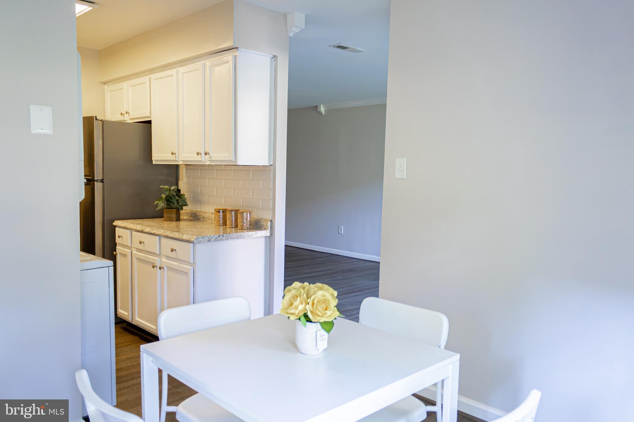 11240 CHESTNUT GROVE SQUARE 157