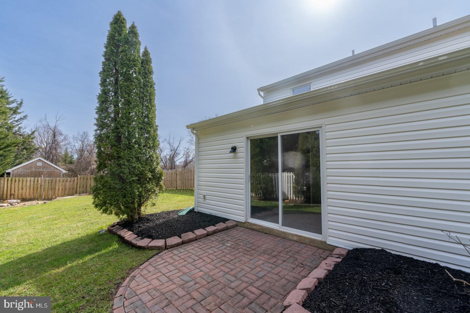 PERRY HALL - Residential