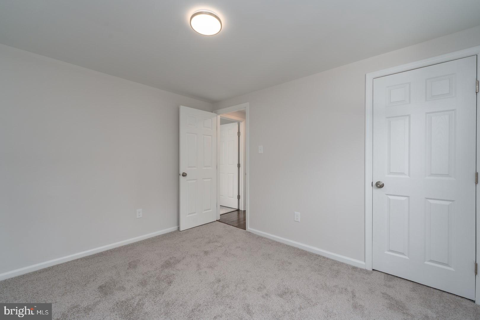 PERRY HALL - Residential