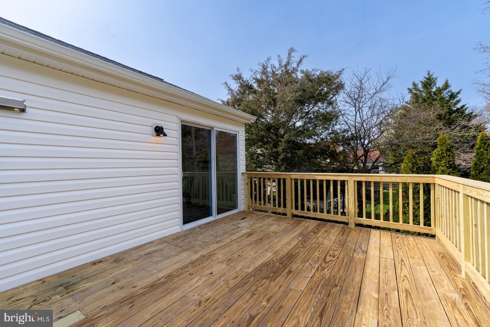 PERRY HALL - Residential