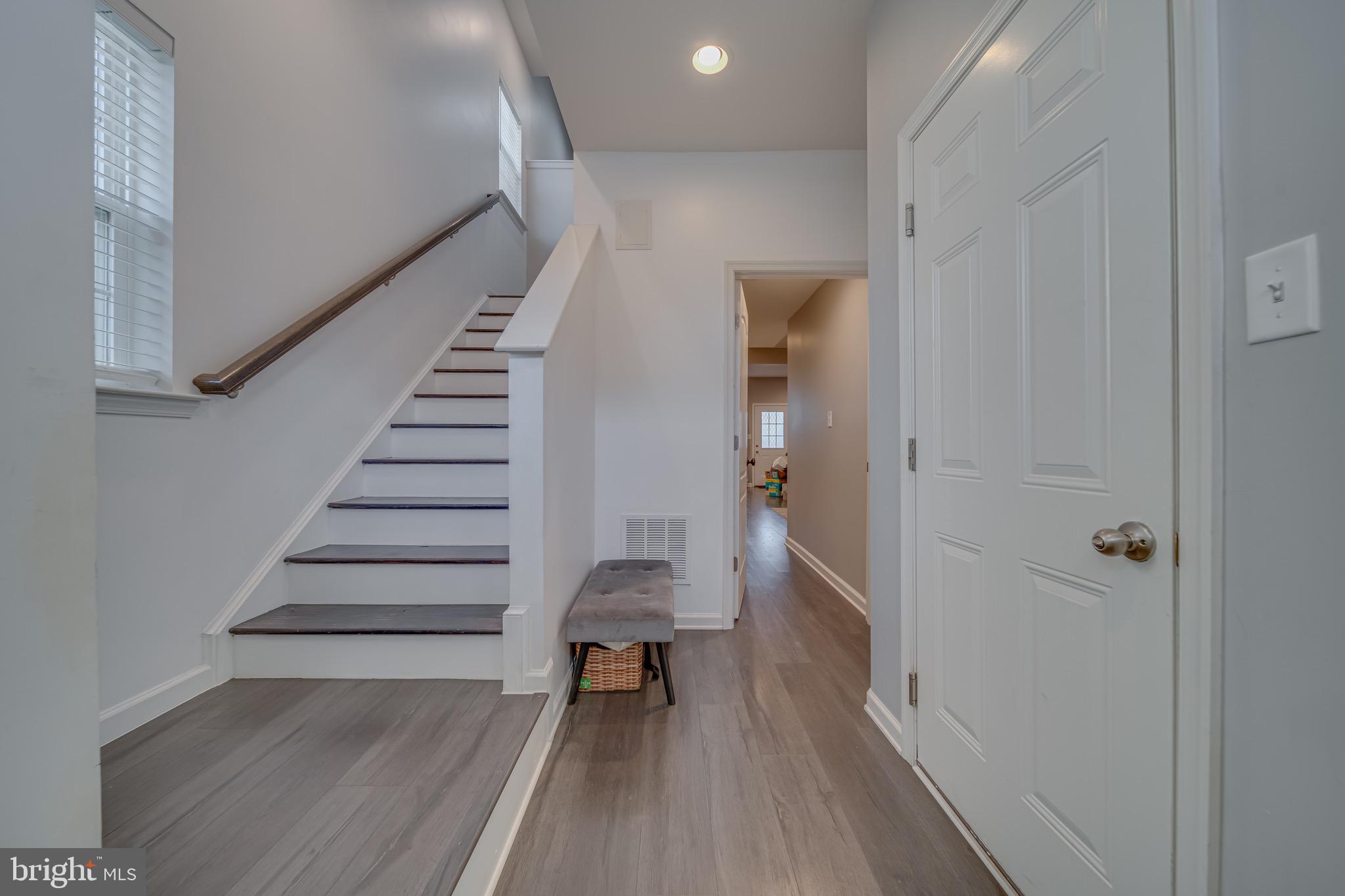 RIVERSIDE VILLAGES - Residential Lease