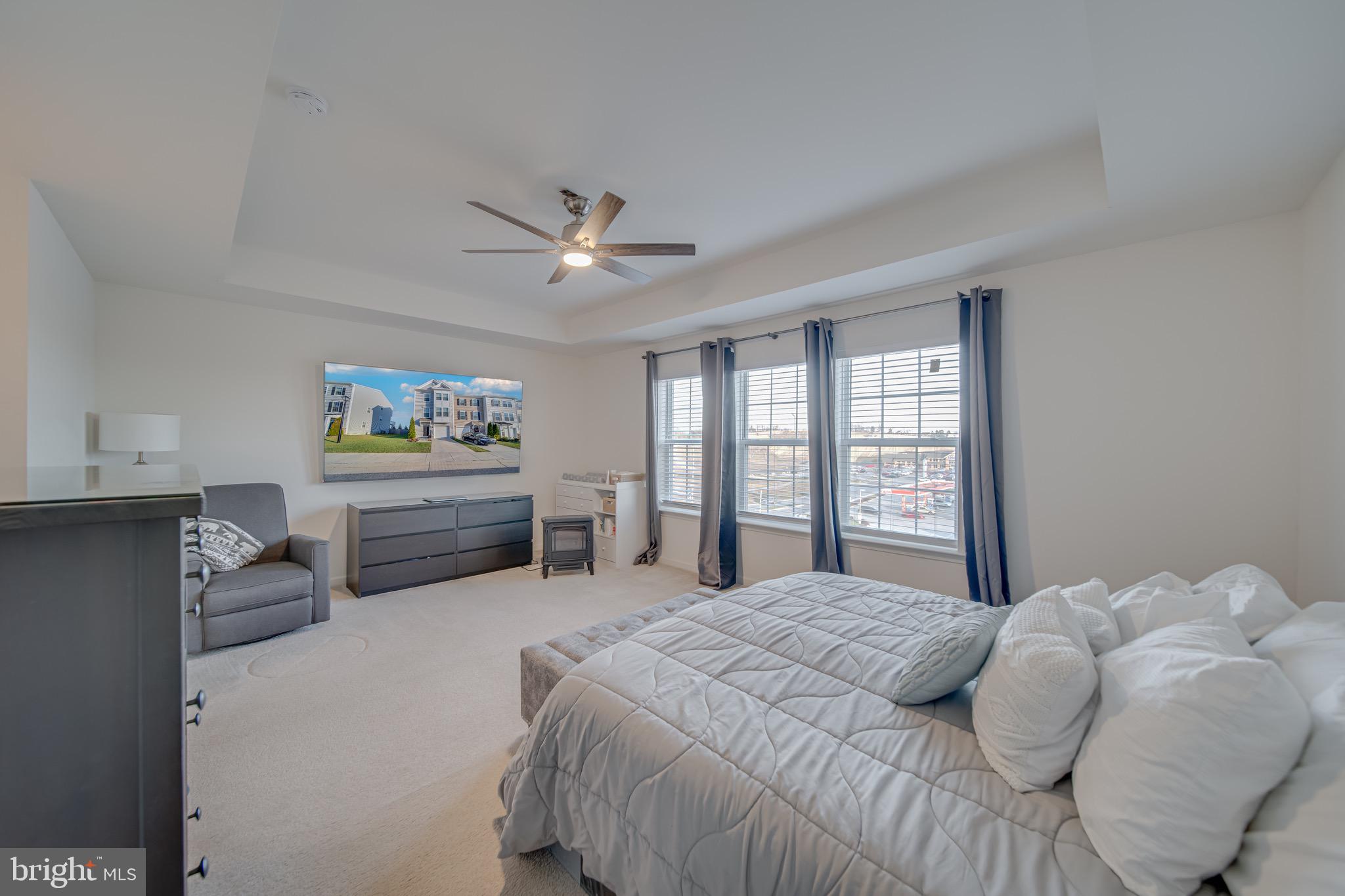 RIVERSIDE VILLAGES - Residential Lease