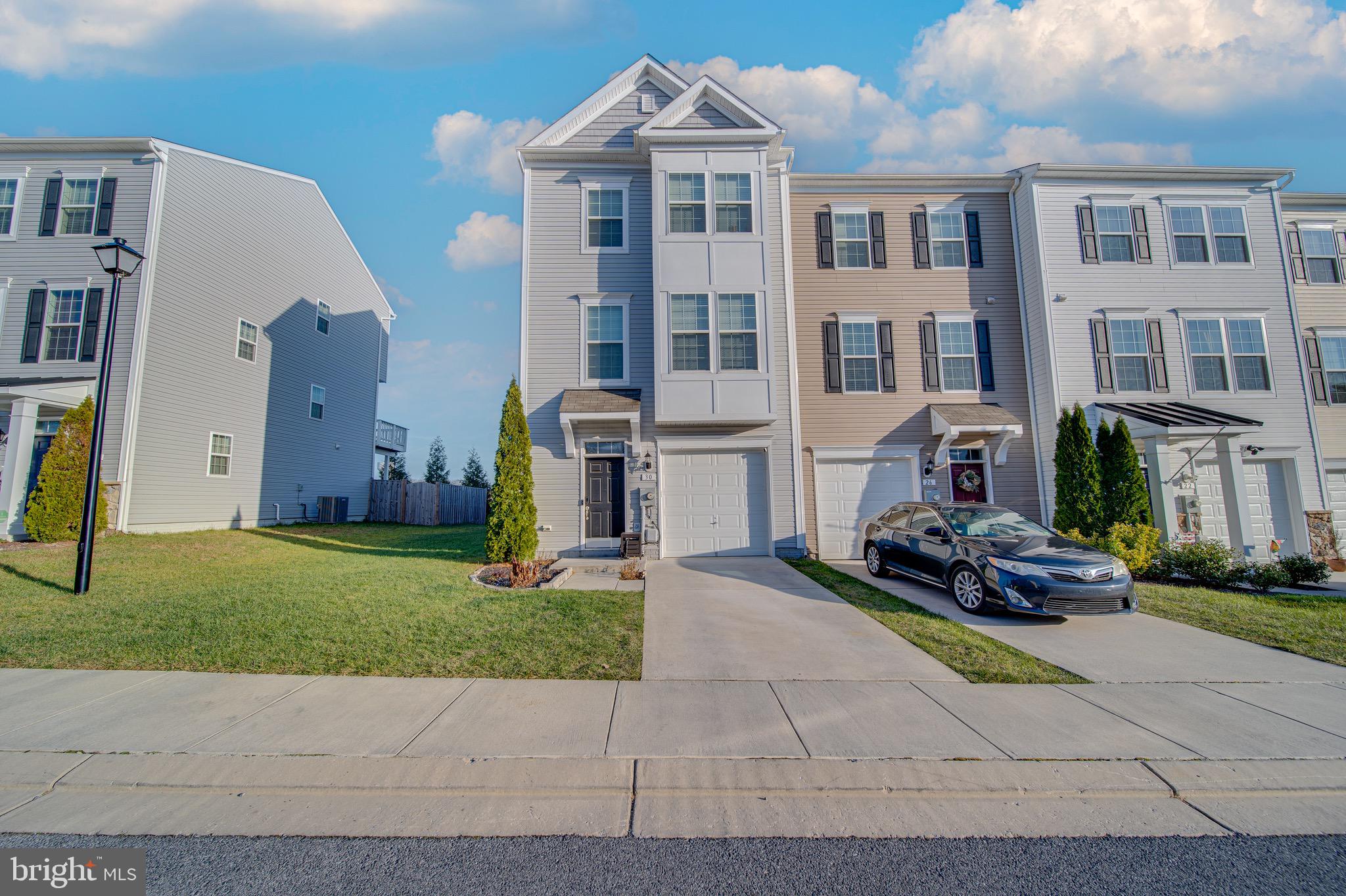 RIVERSIDE VILLAGES - Residential Lease