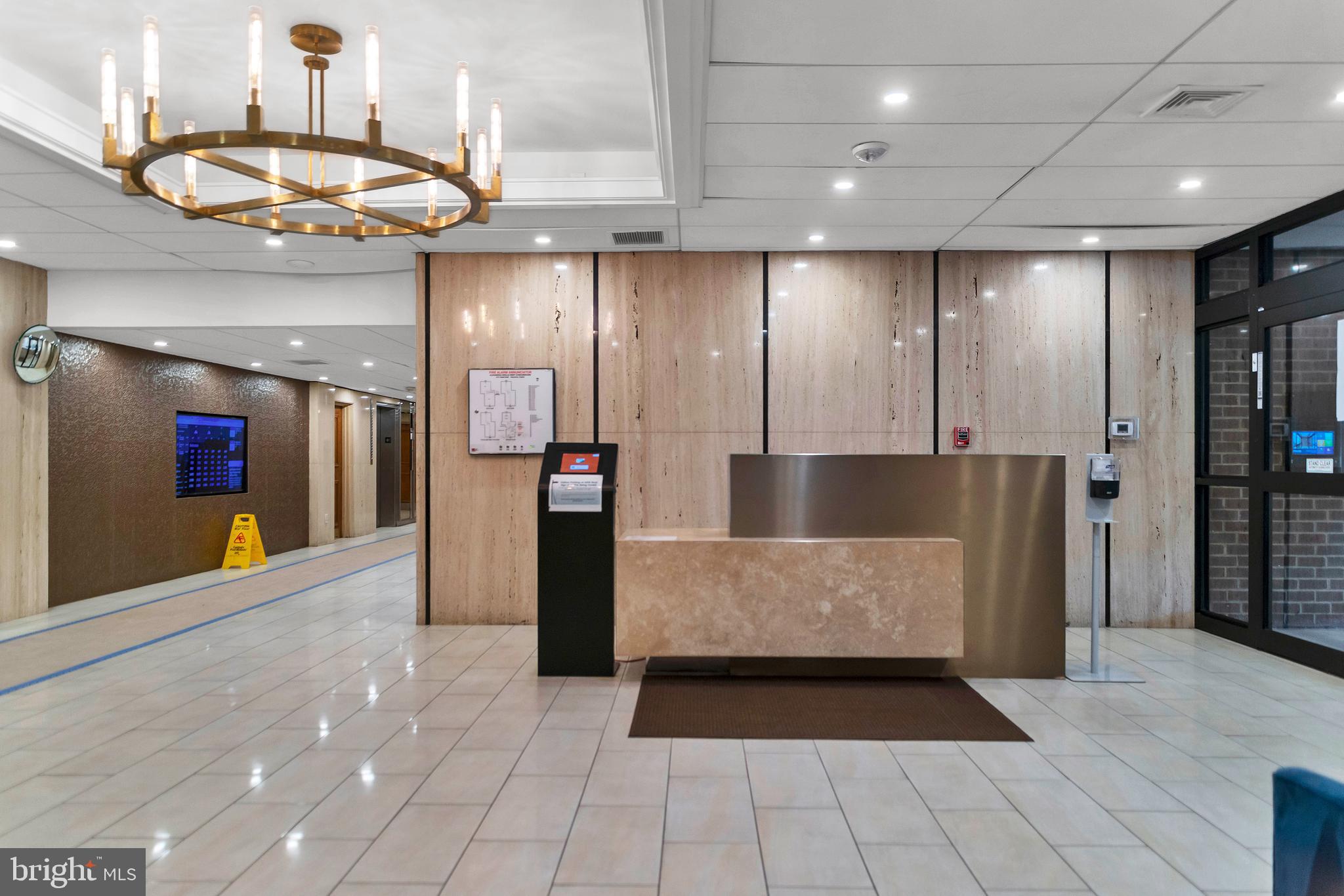 ALEXANDRIA KNOLLS - Residential