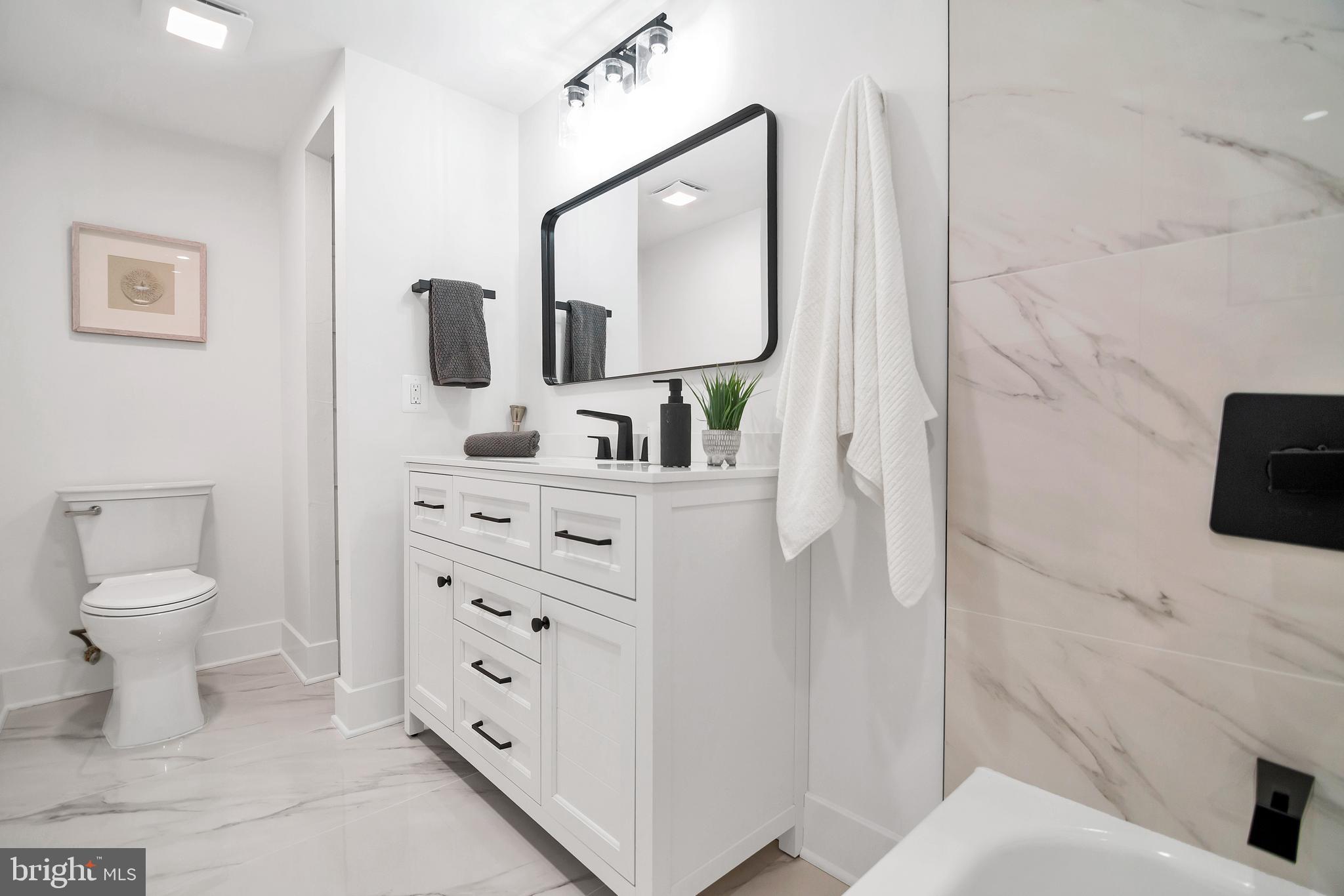 ALEXANDRIA KNOLLS - Residential