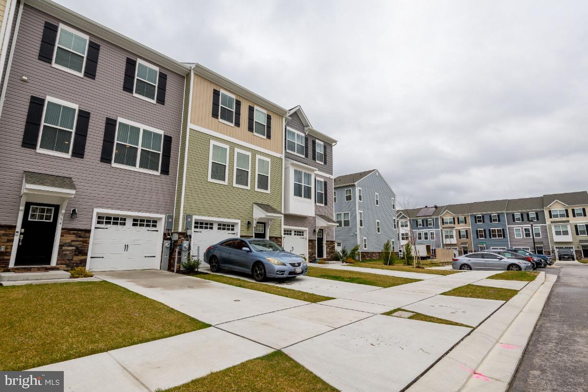 HYDE PARK - Residential