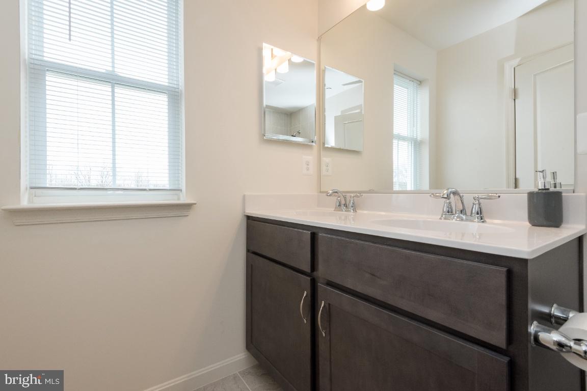 HYDE PARK - Residential