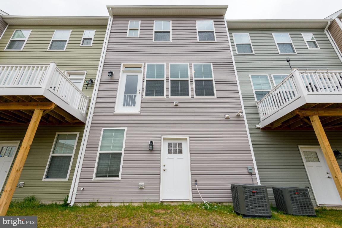 HYDE PARK - Residential