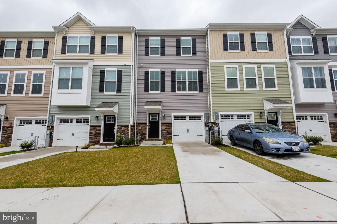 HYDE PARK - Residential